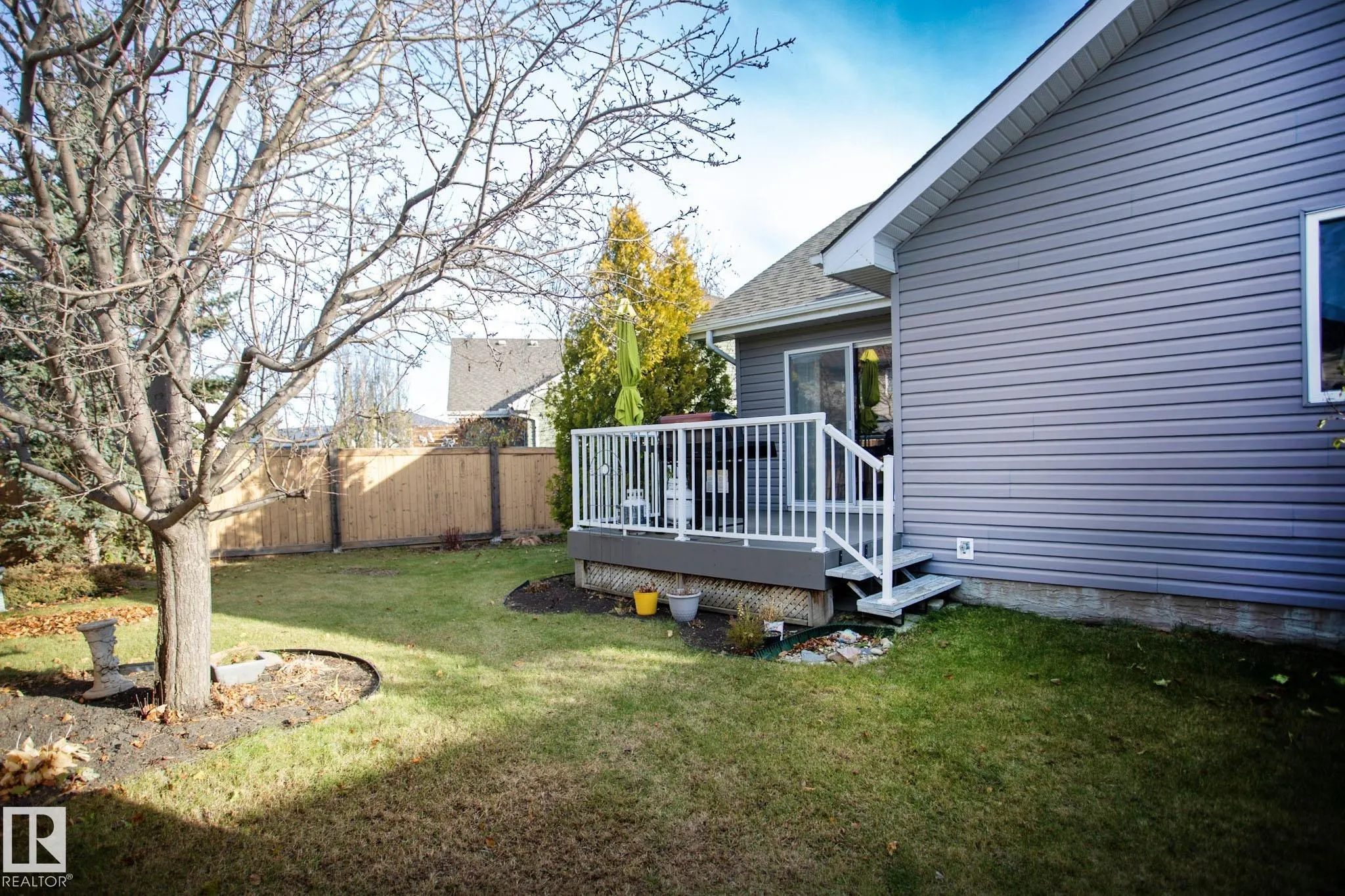 14 NEVIS Close