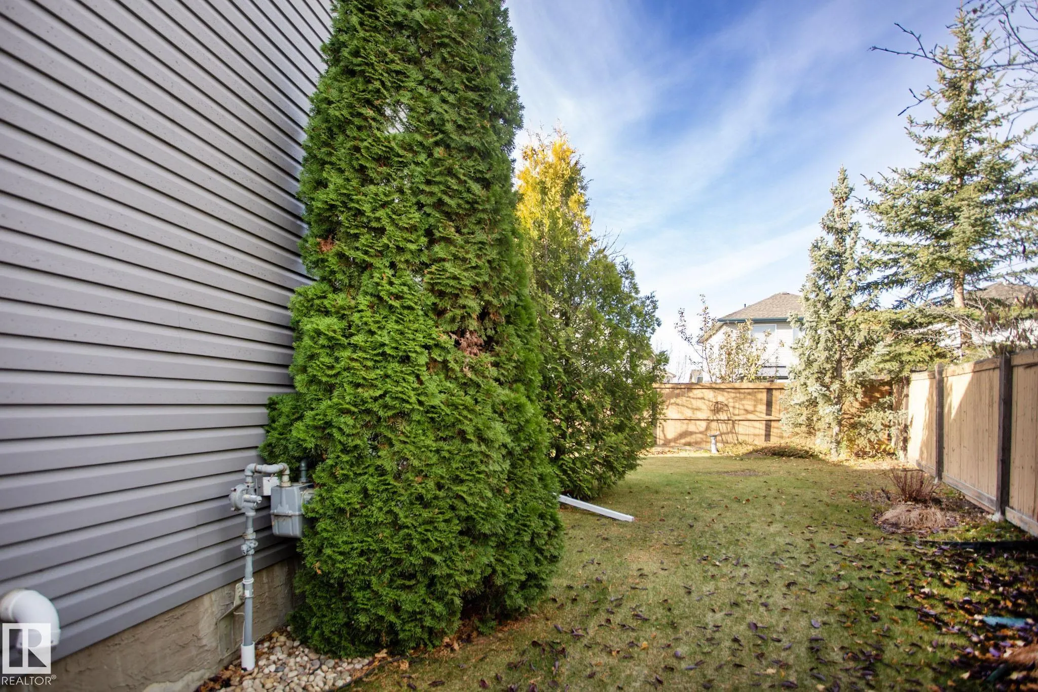 14 NEVIS Close
