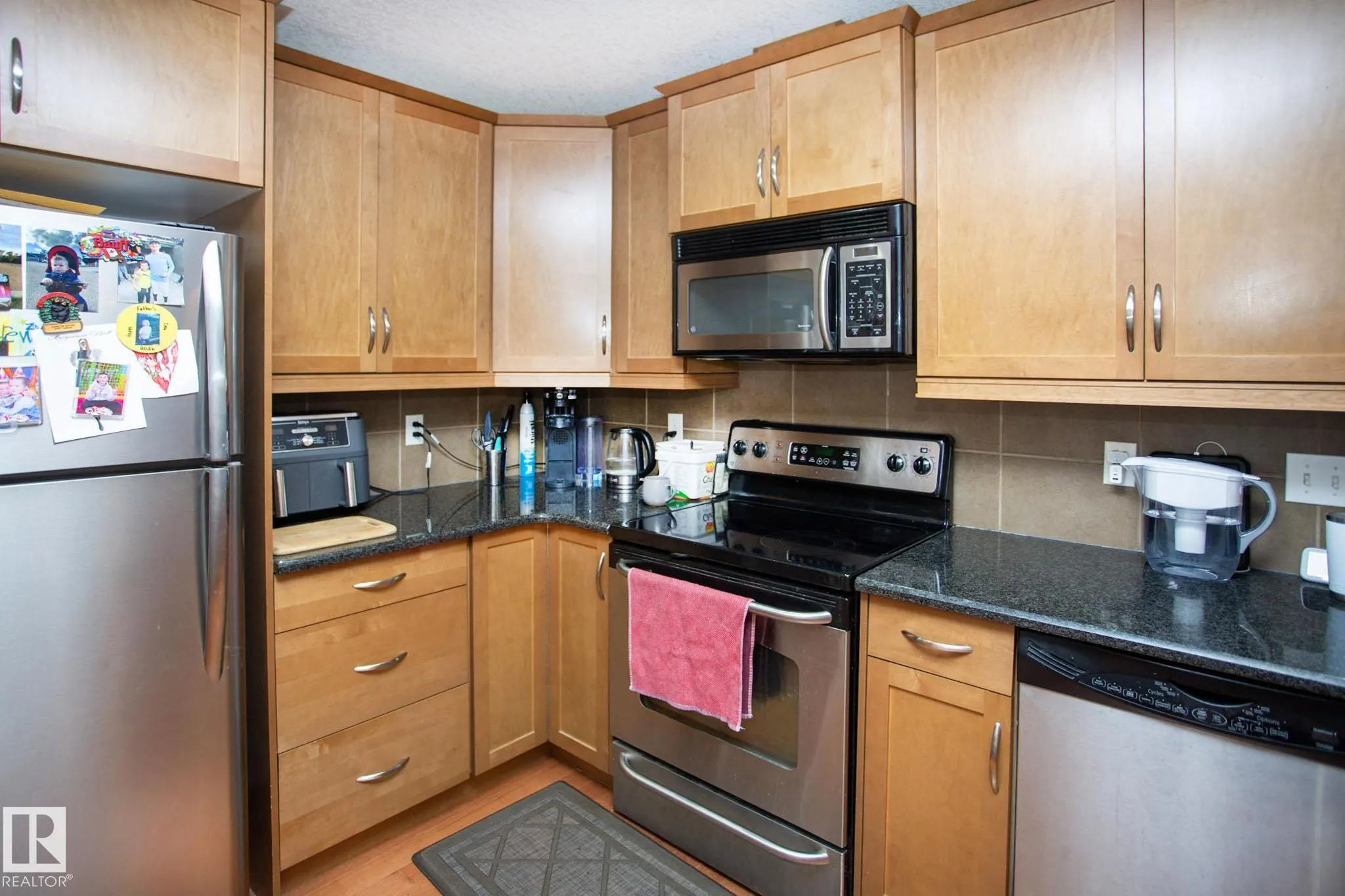 14 NEVIS Close