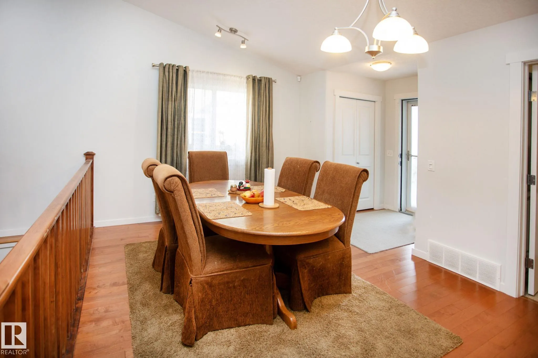 14 NEVIS Close