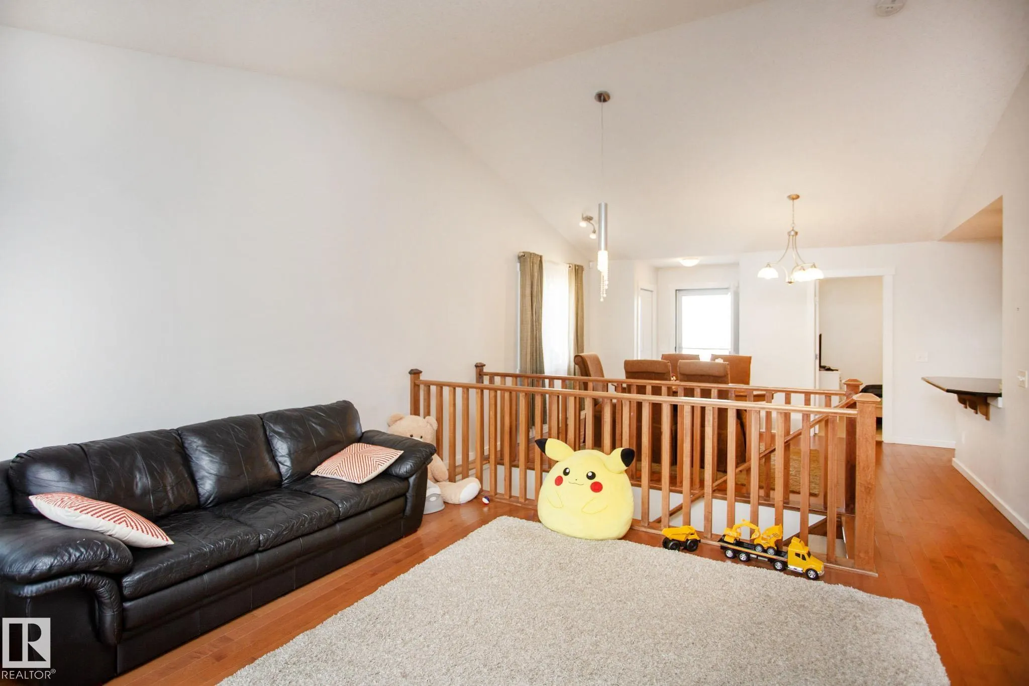 14 NEVIS Close