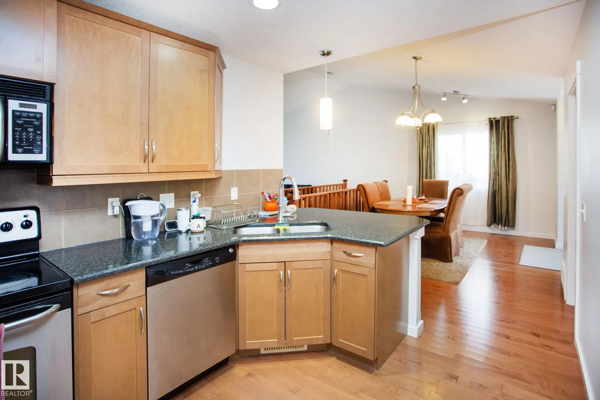 14 NEVIS Close