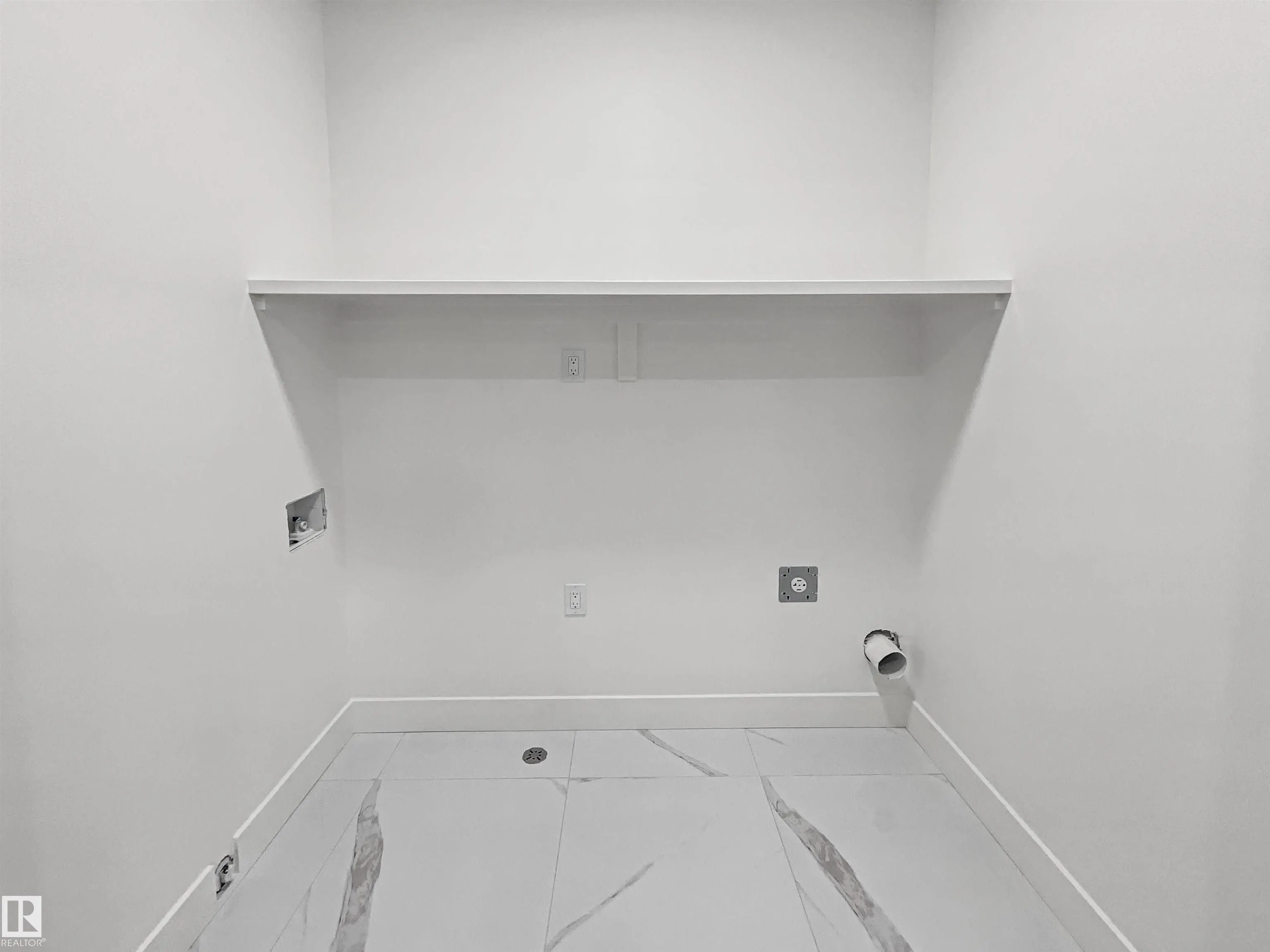17625 67 st