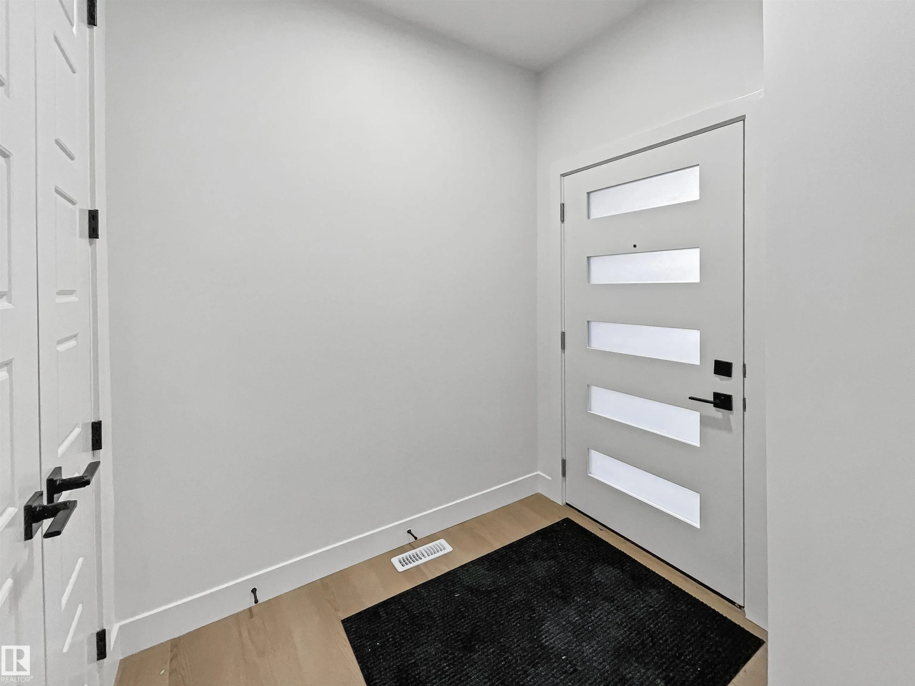17625 67 st