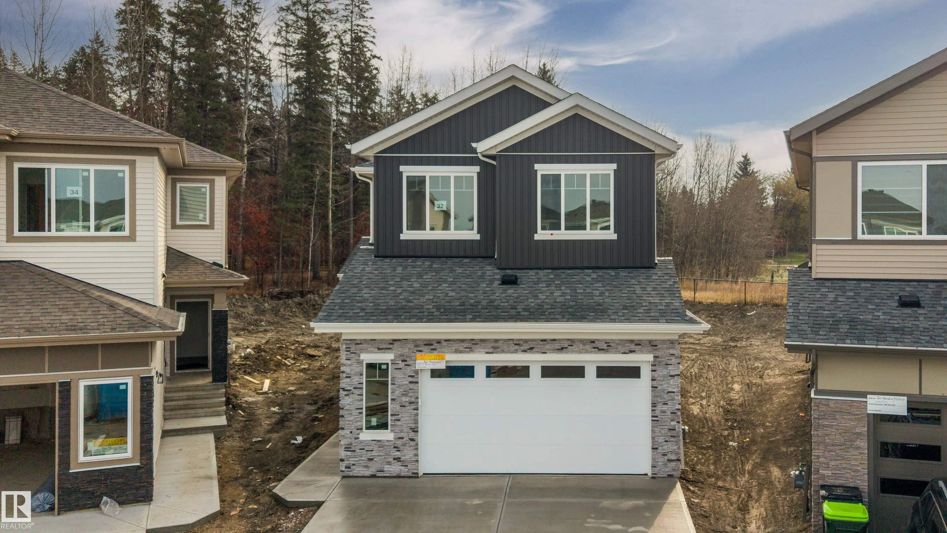 32 MEADOWGROVE Landing