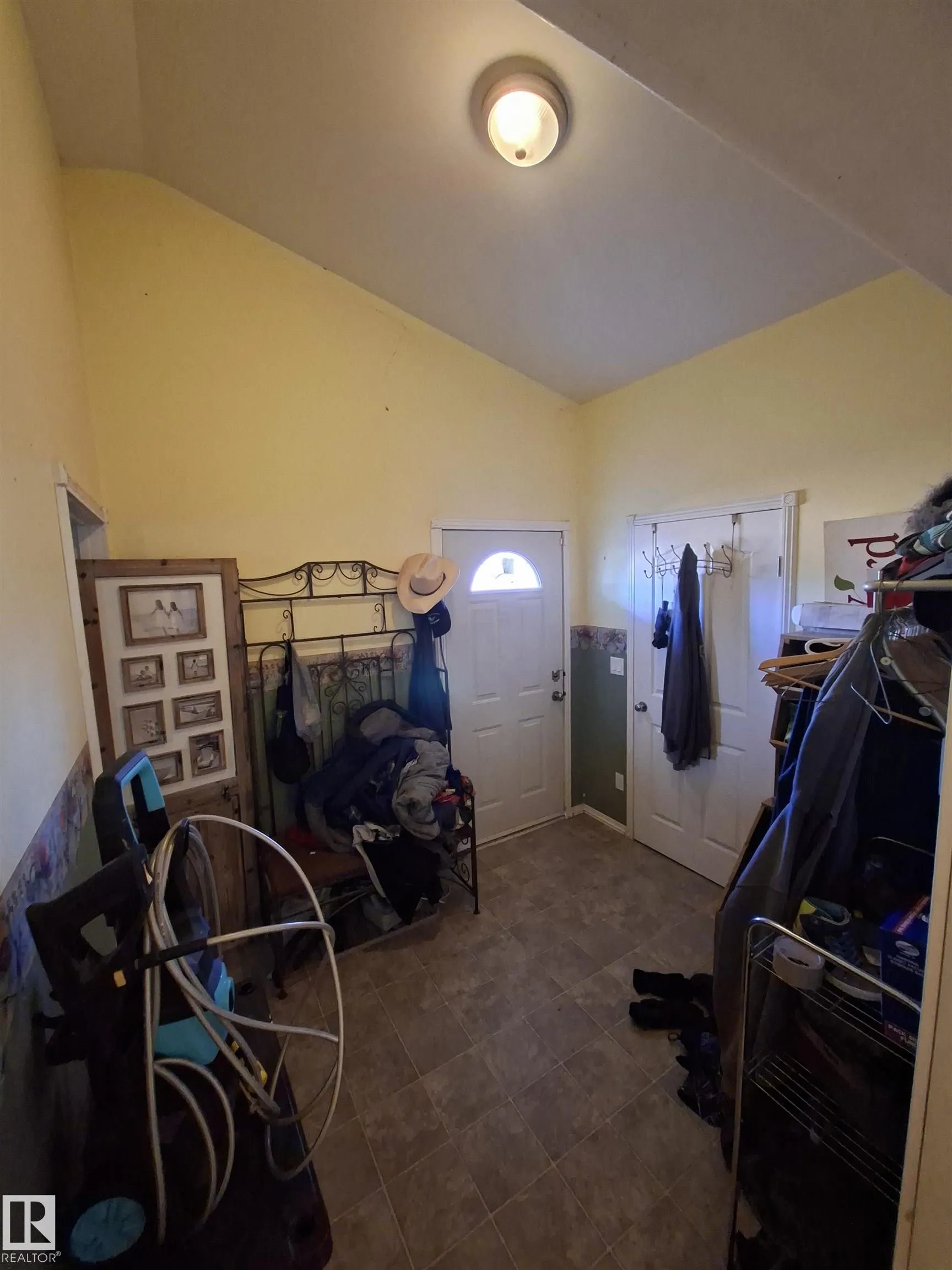 8530 HWY 621 HOUSE A; B