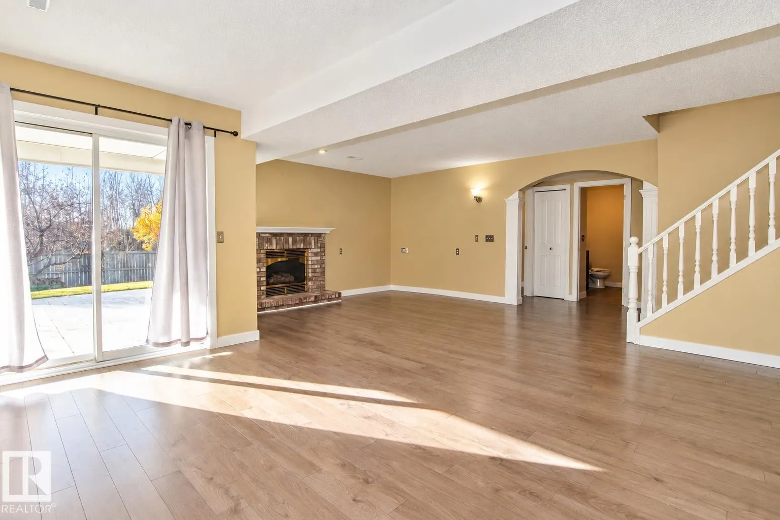 259 HAWKVIEW Court
