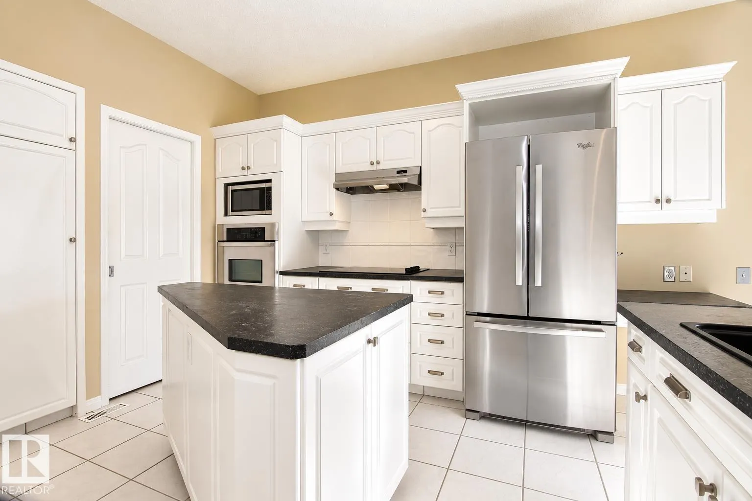 259 HAWKVIEW Court