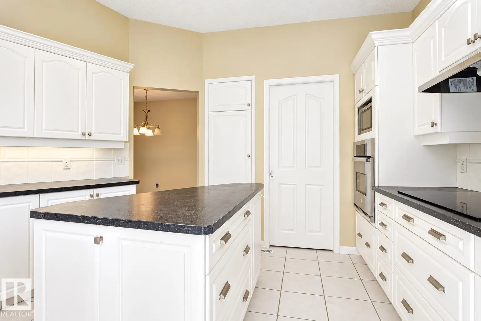 259 HAWKVIEW Court