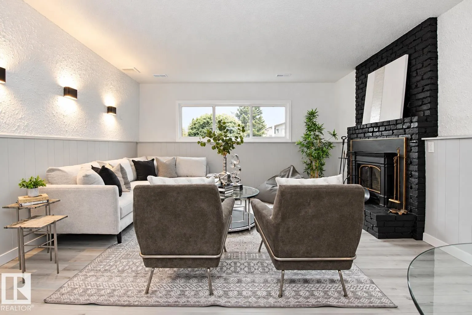 50 GROVELAND Road