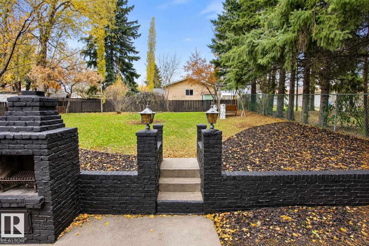 50 GROVELAND Road