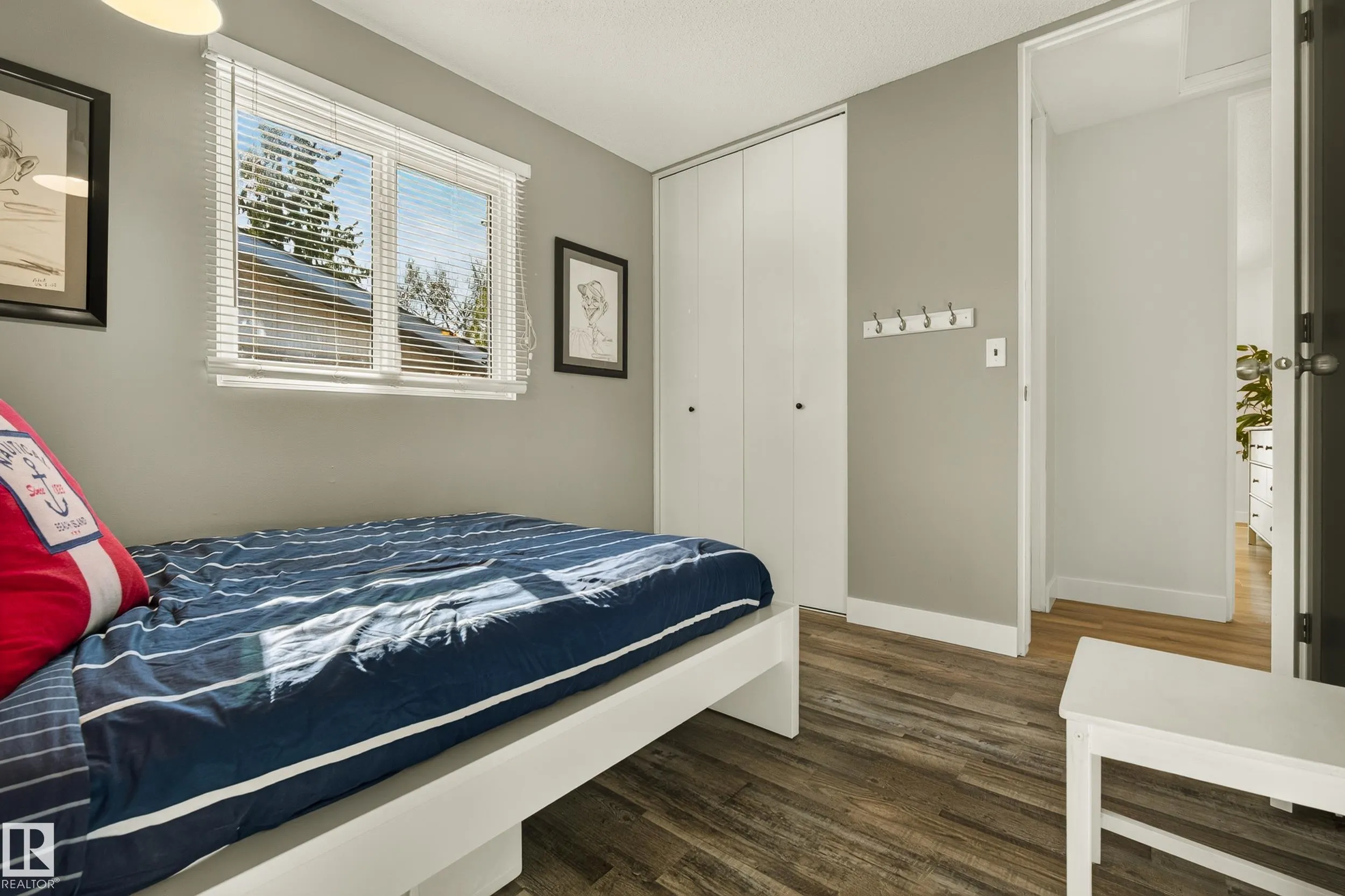 122 MISSION Avenue