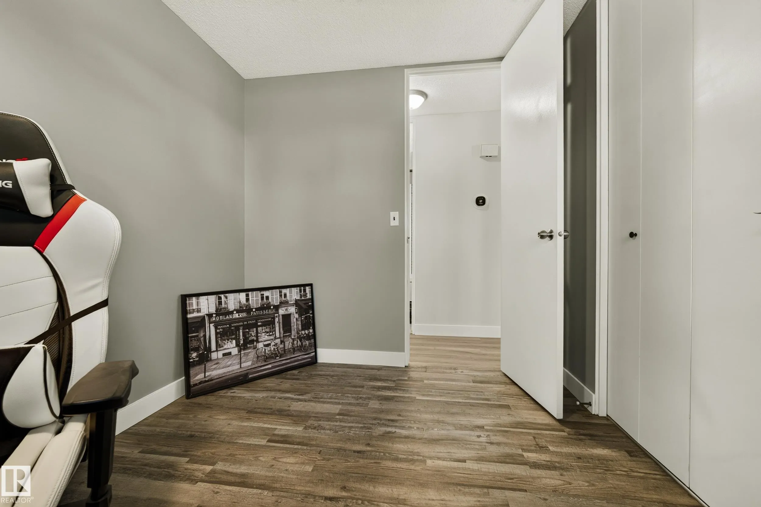 122 MISSION Avenue