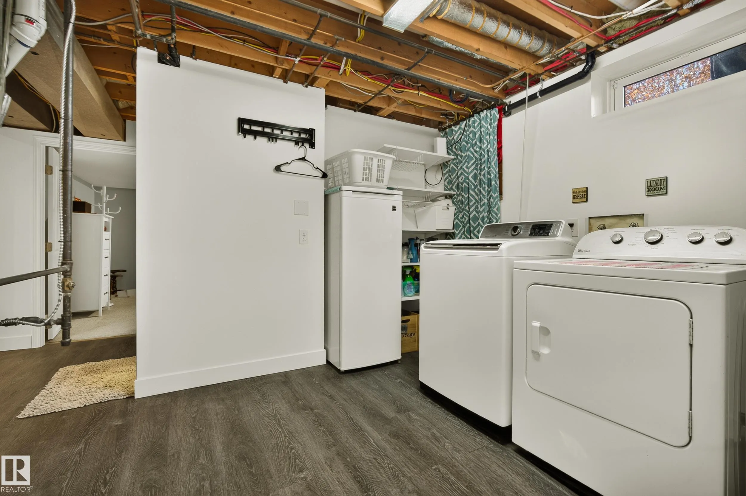 122 MISSION Avenue