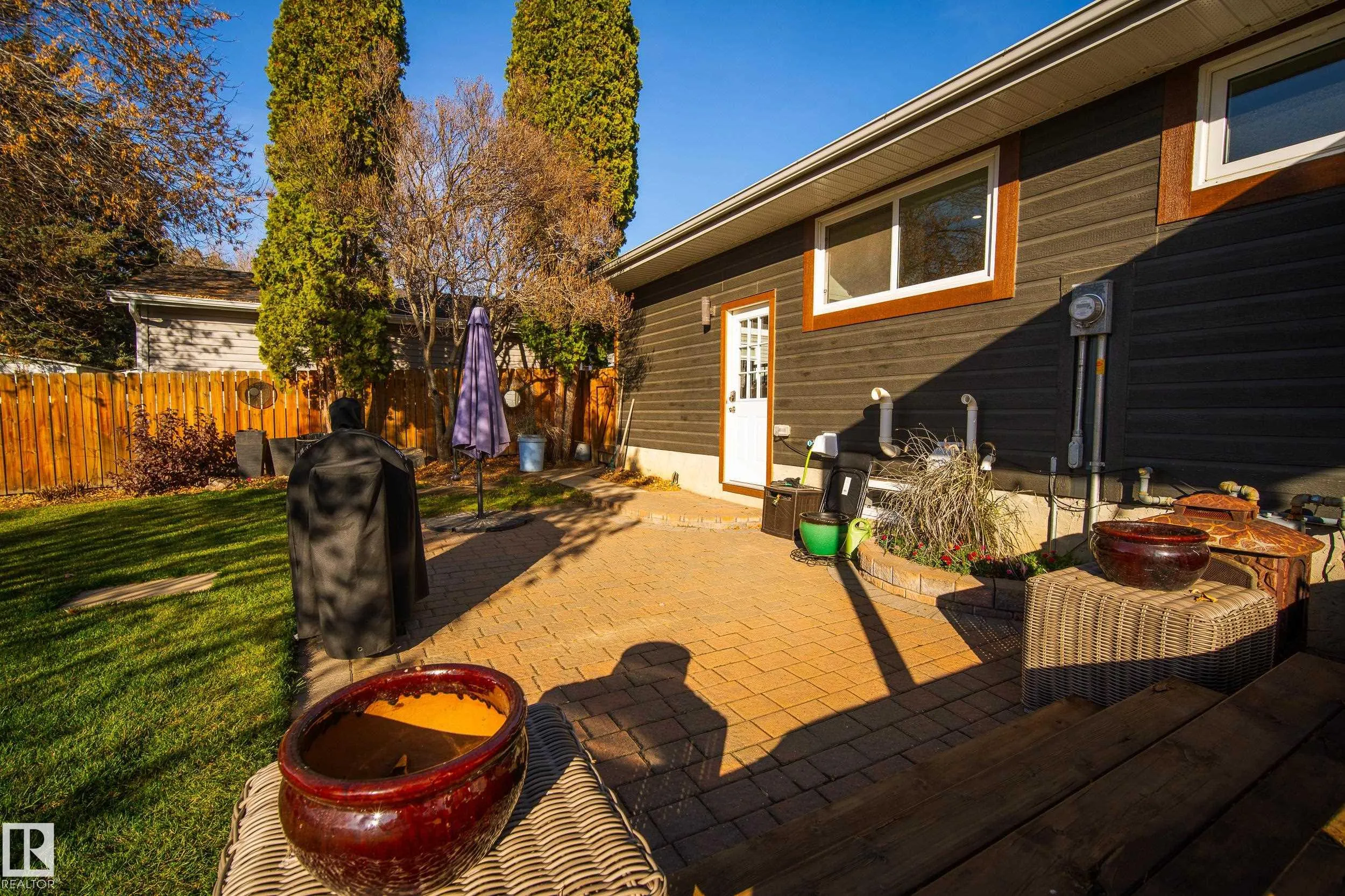 122 MISSION Avenue