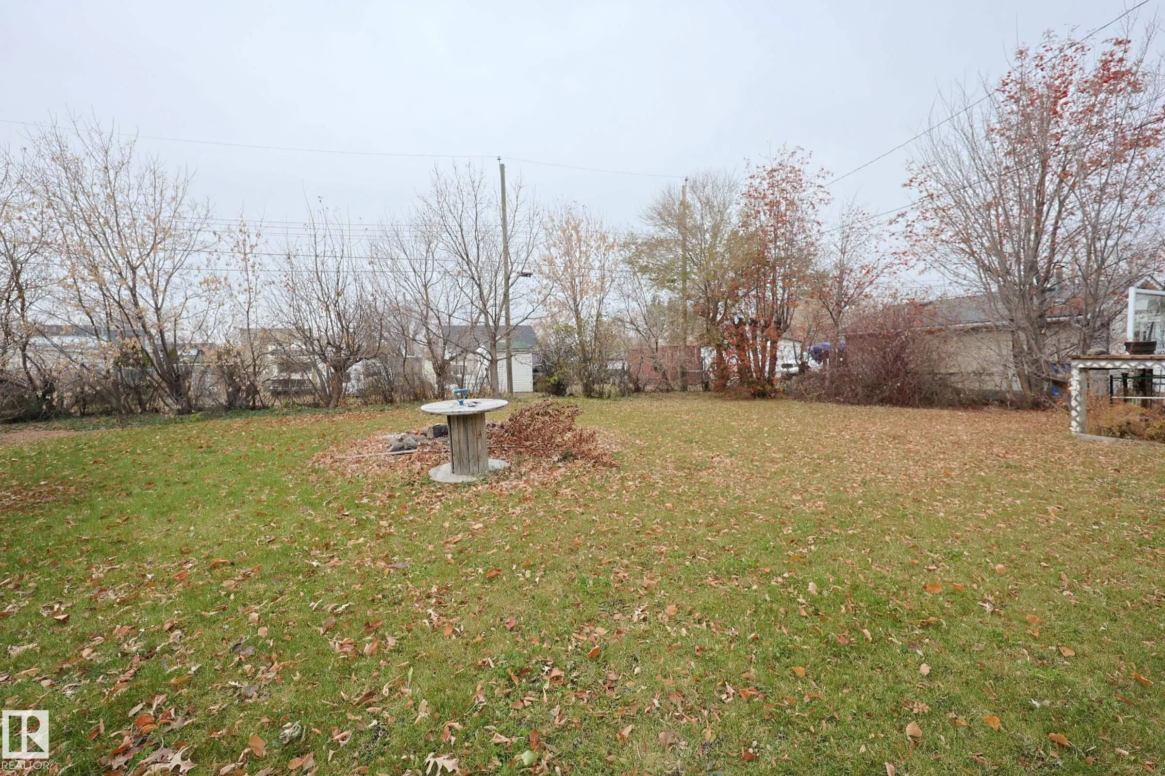 10008 104 Street
