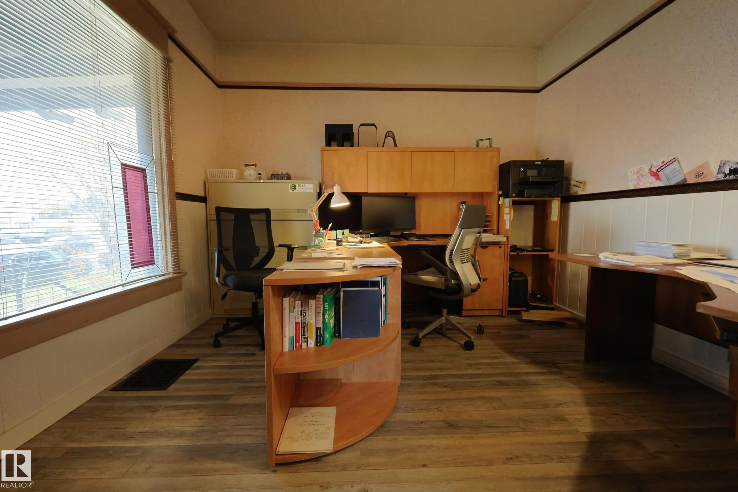 10008 104 Street