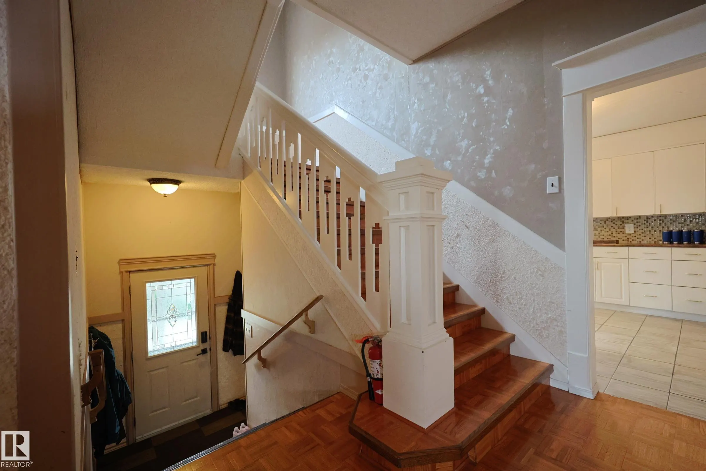 10008 104 Street