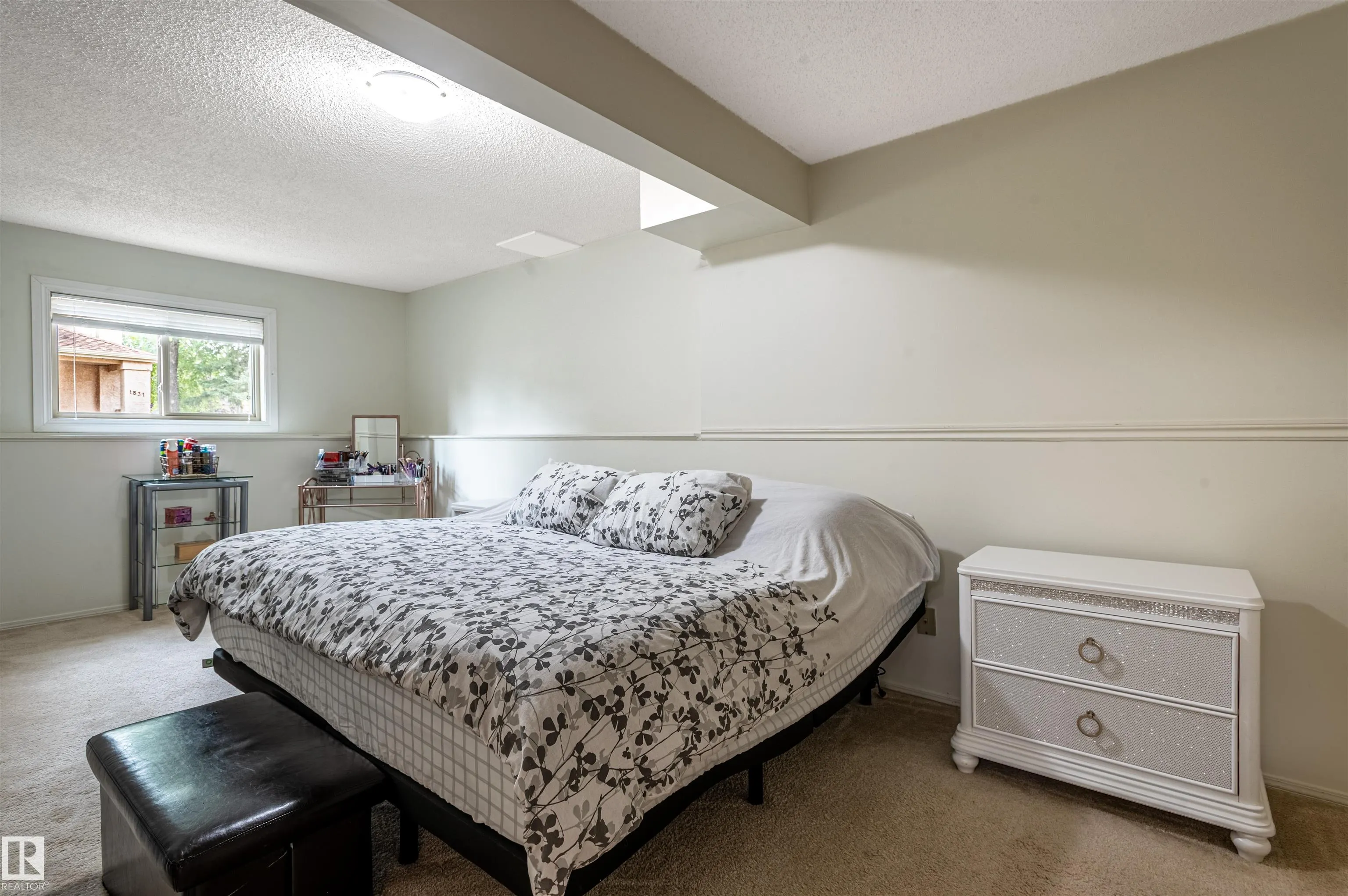 1817 MILL WOODS Road