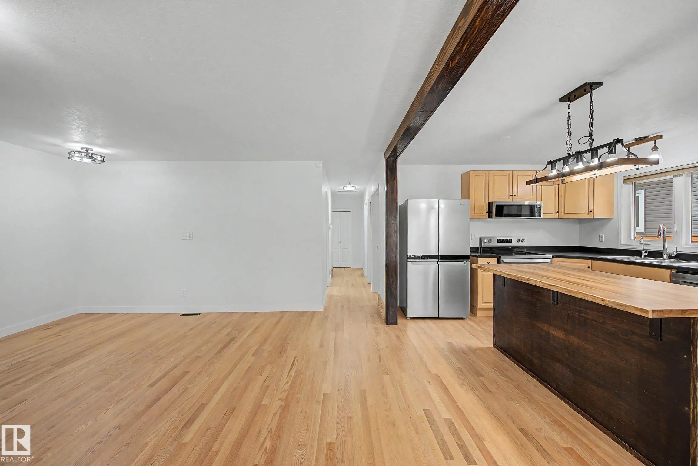 160 Mission Avenue