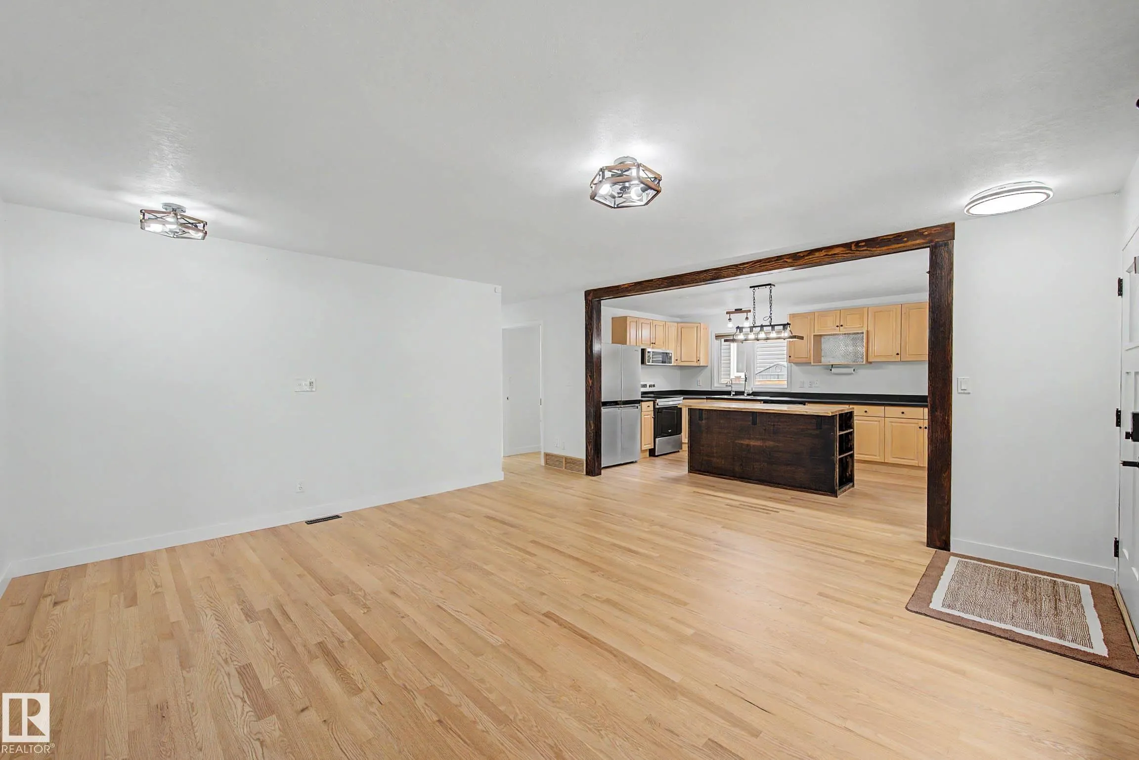 160 Mission Avenue