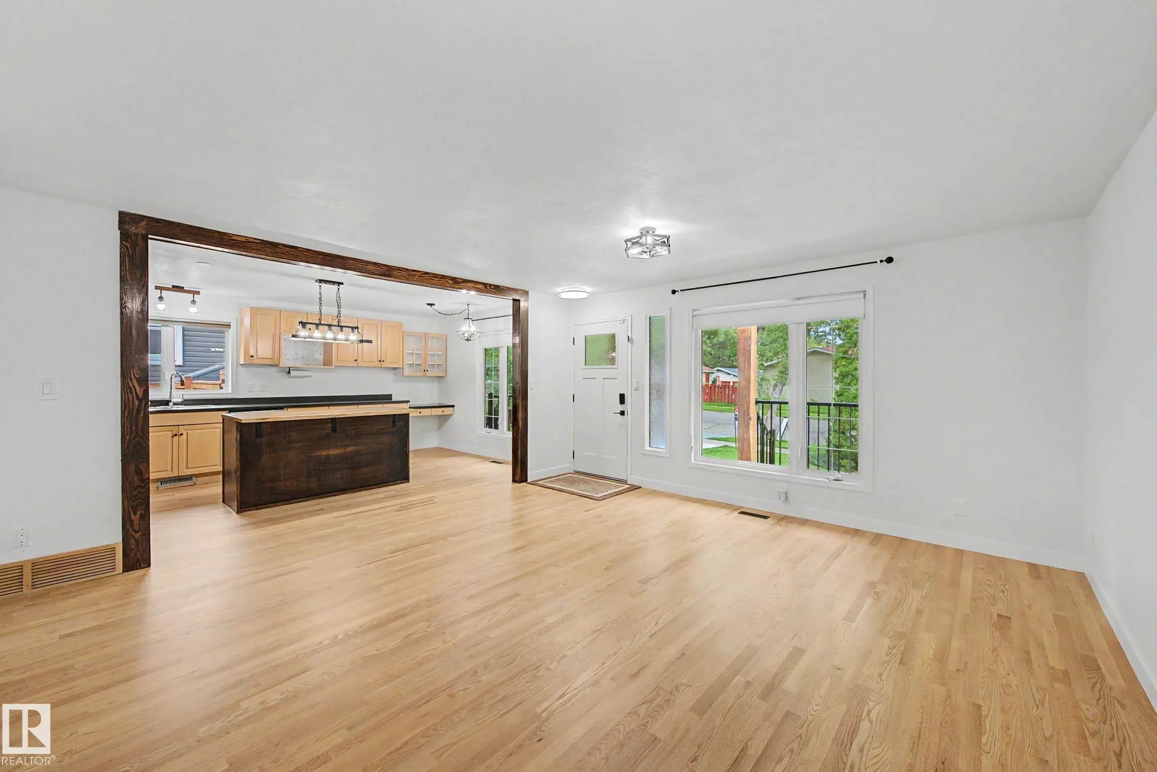 160 Mission Avenue