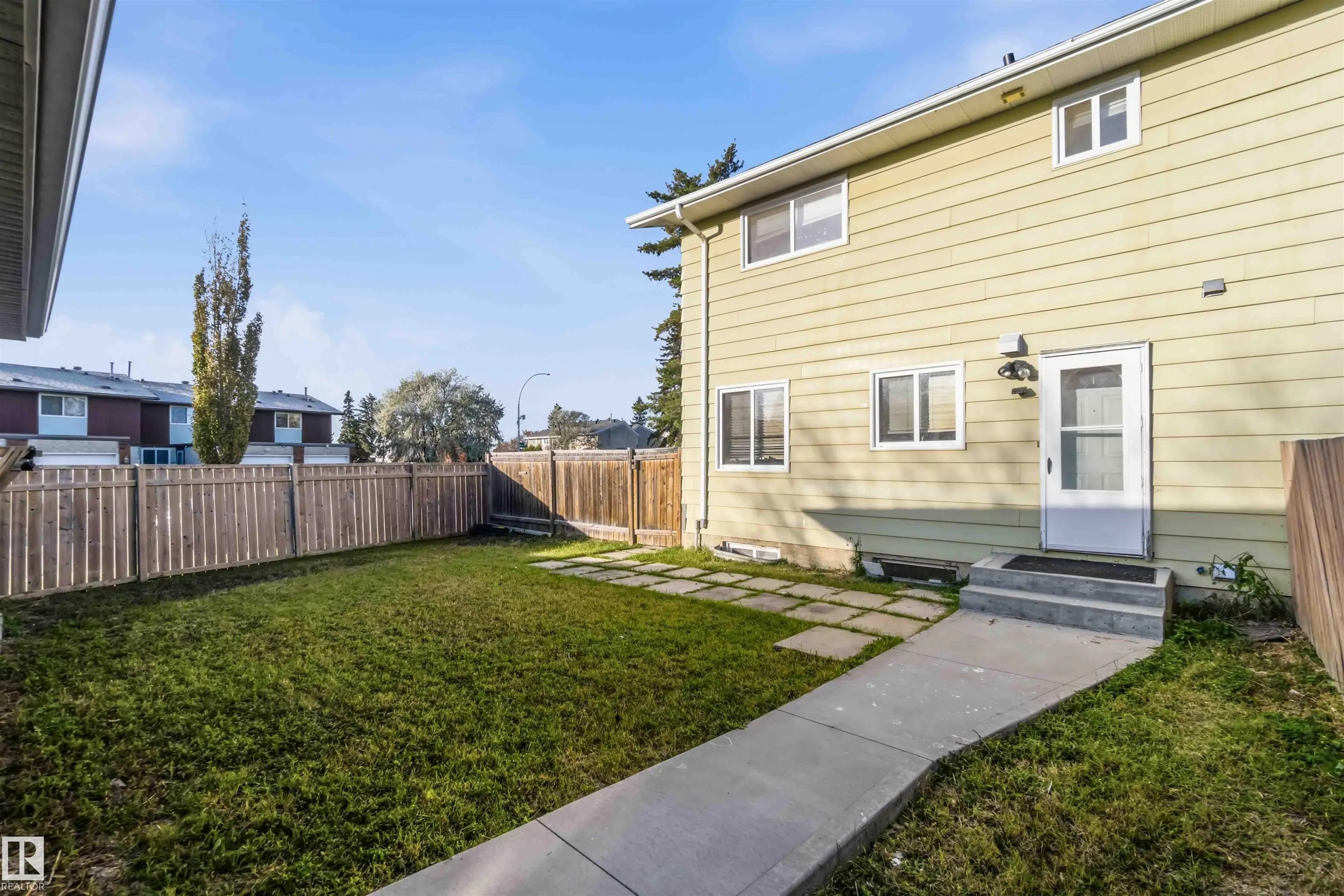 7703 176 Street