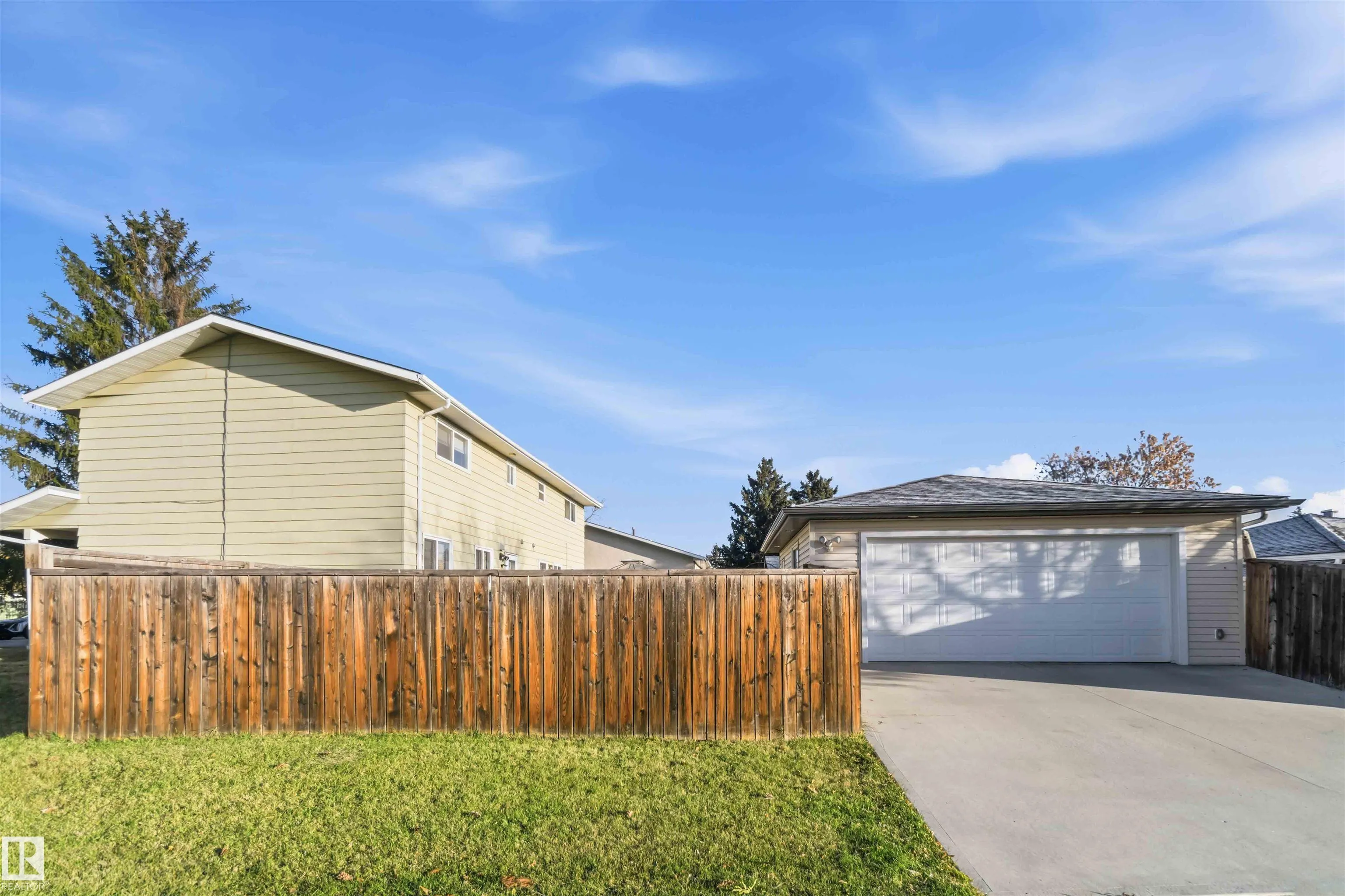 7703 176 Street