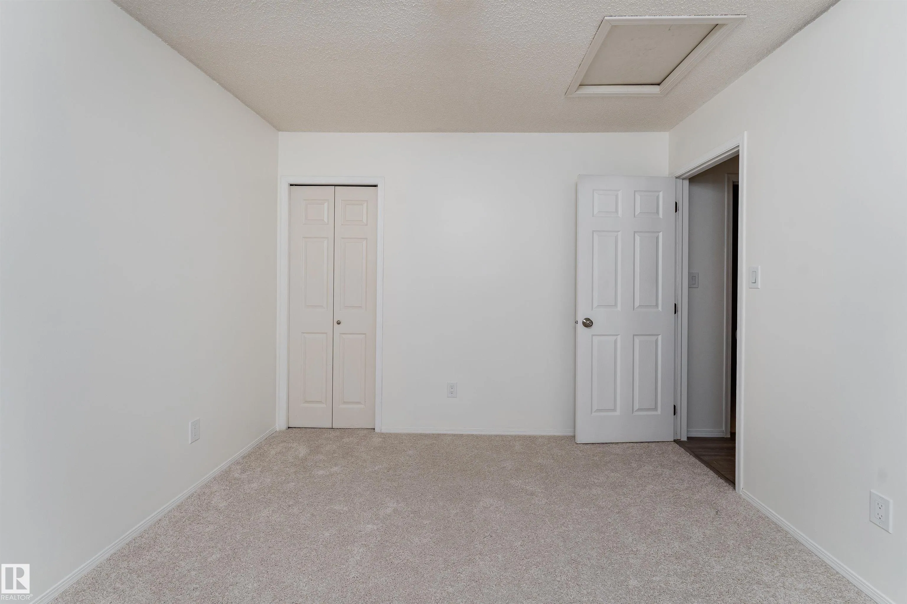 15 POIRIER Avenue