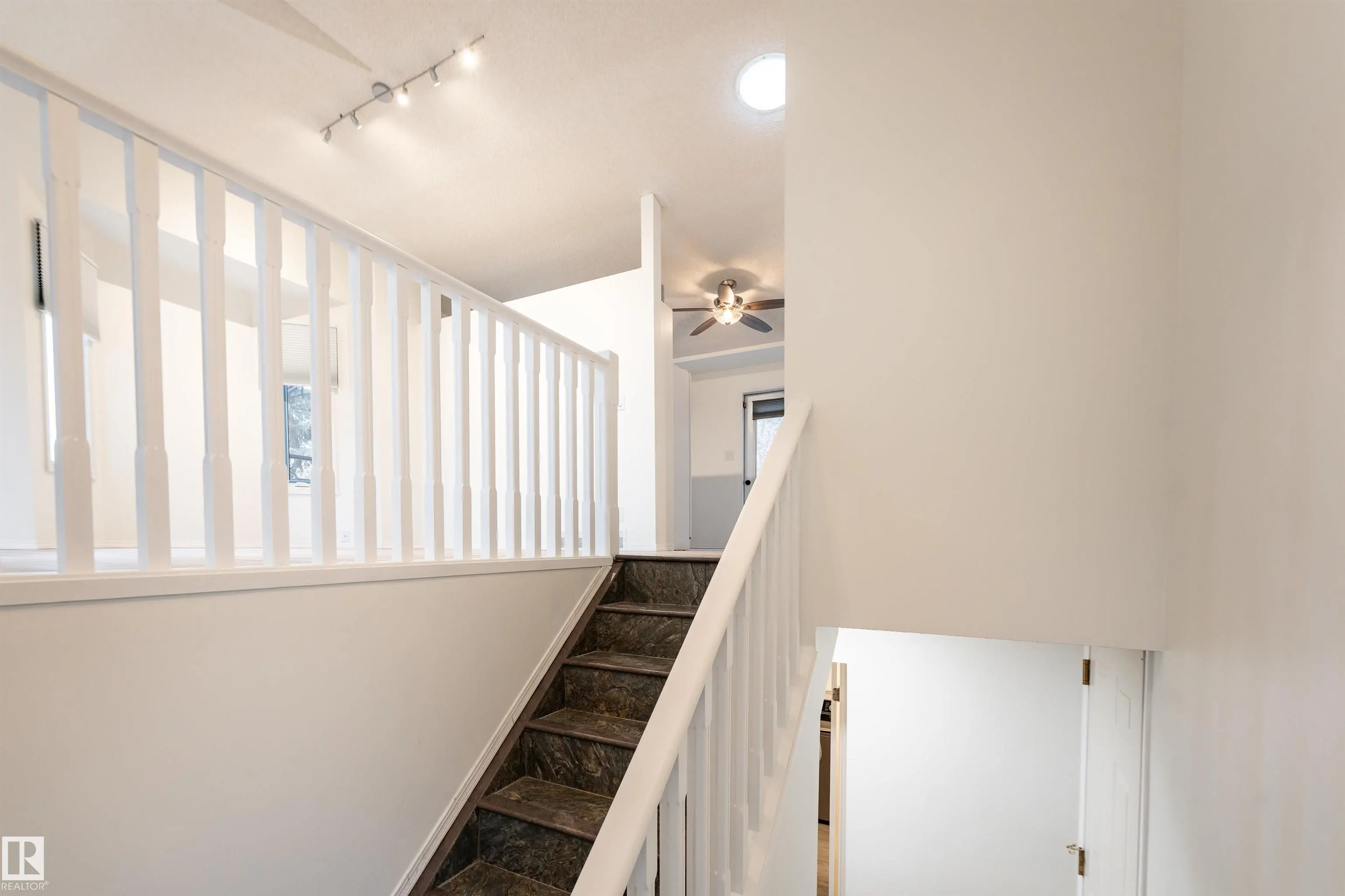 15 POIRIER Avenue