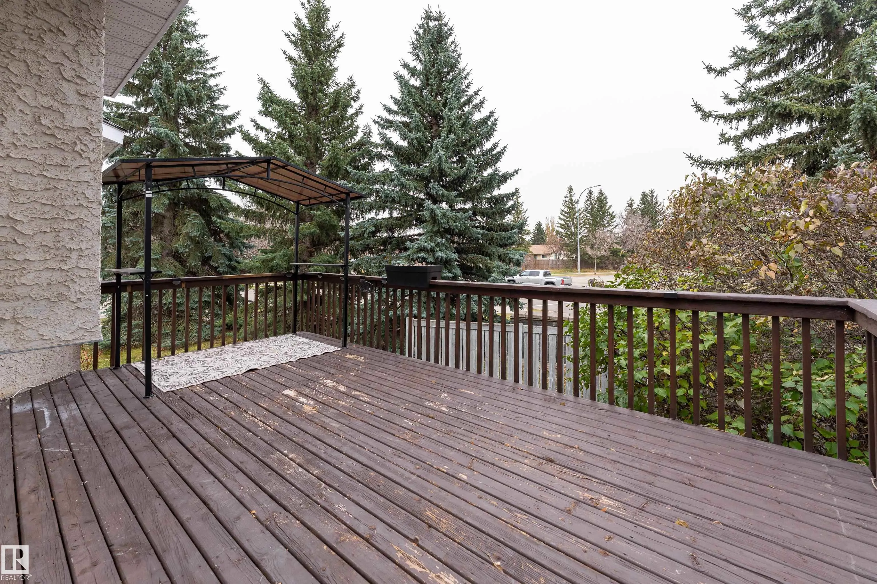 15 POIRIER Avenue