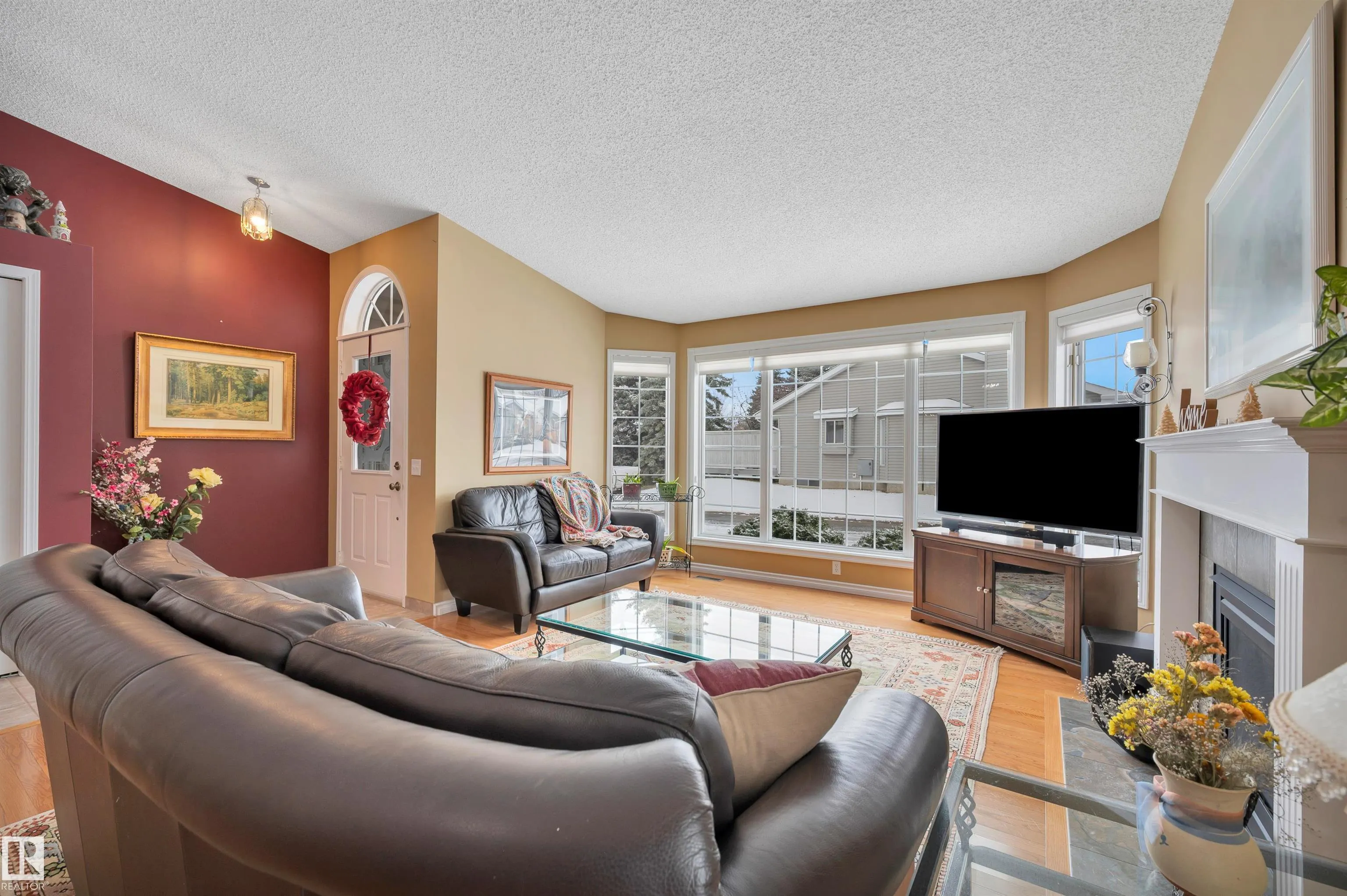 20 DEERBOURNE Drive