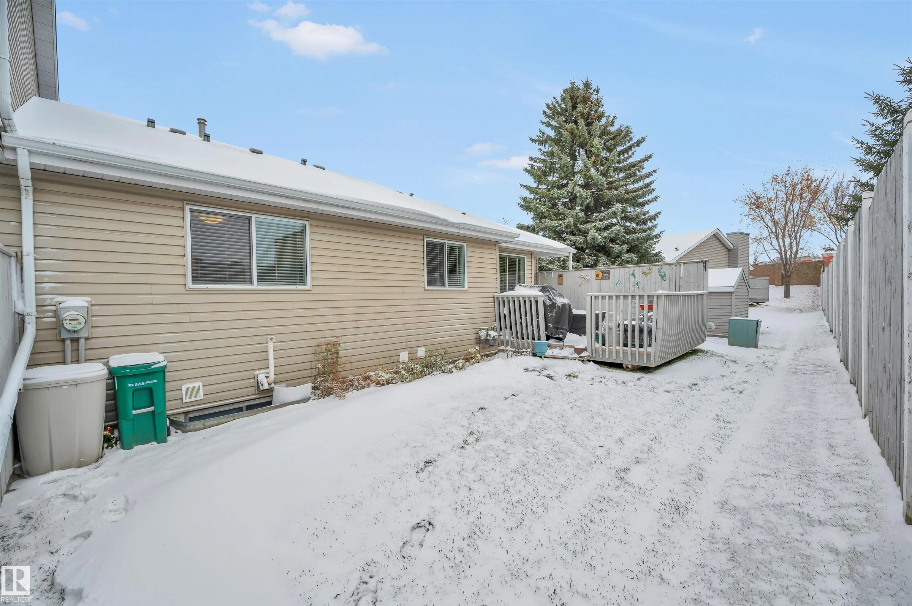 20 DEERBOURNE Drive