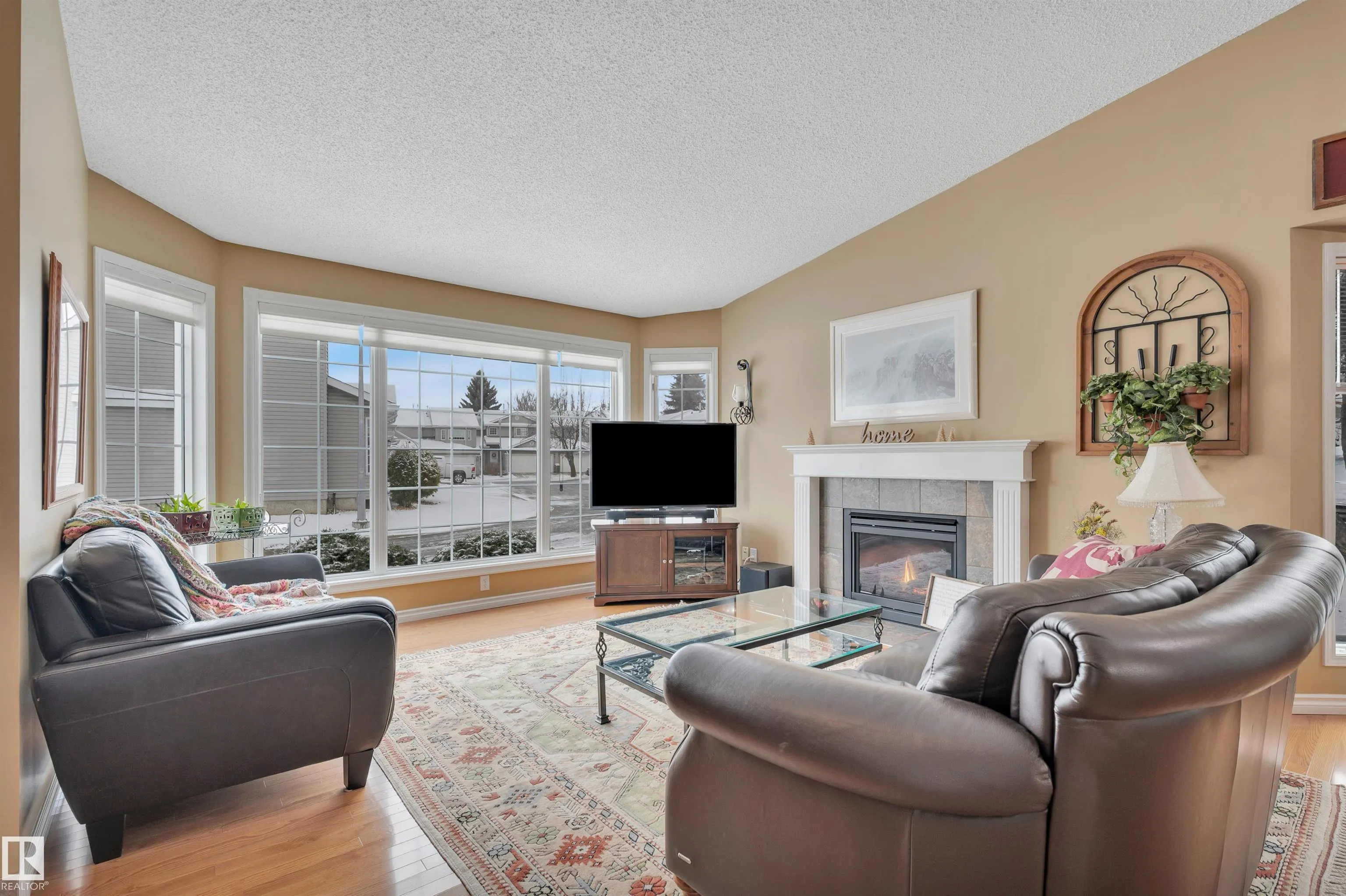 20 DEERBOURNE Drive