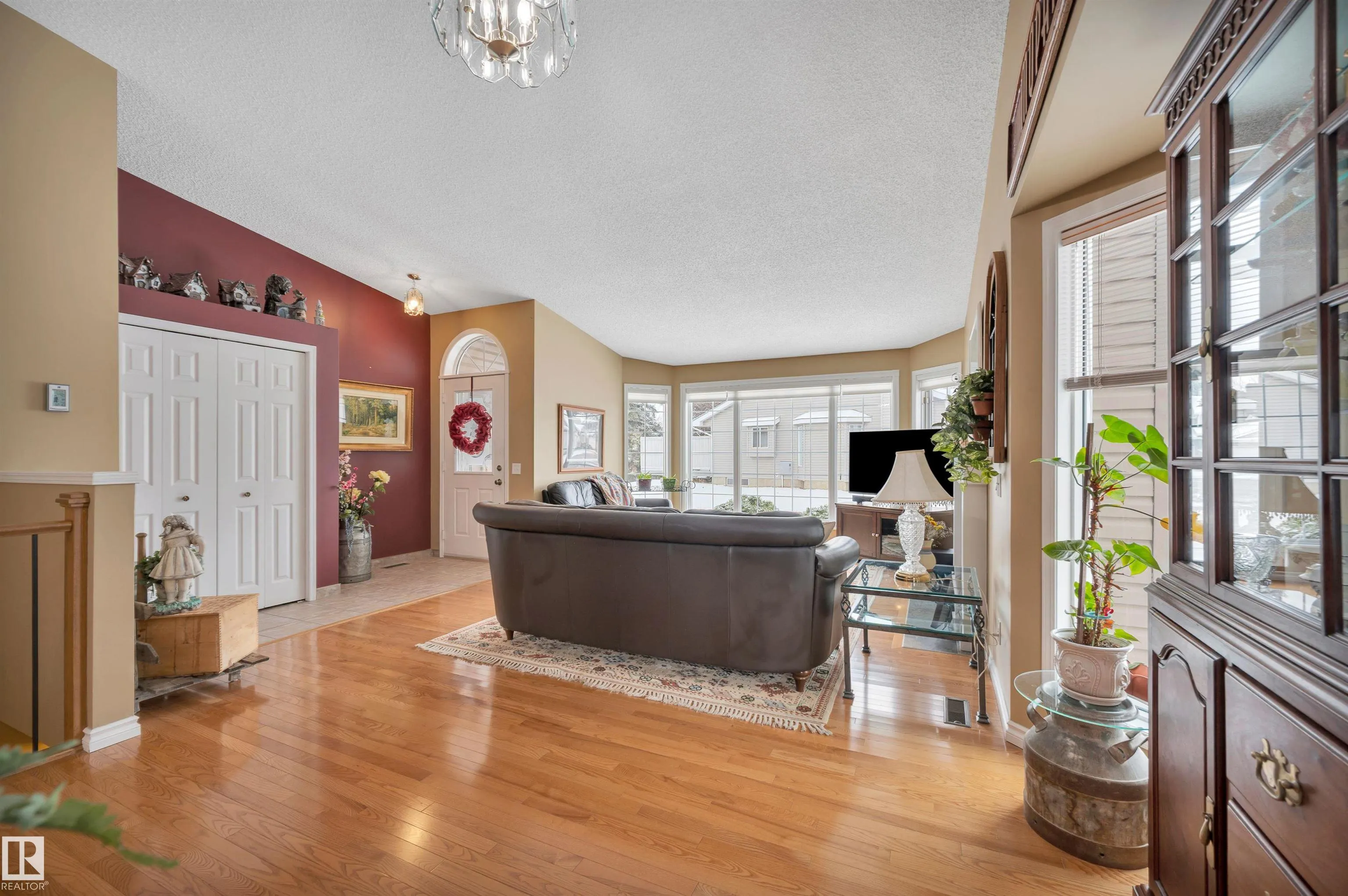 20 DEERBOURNE Drive