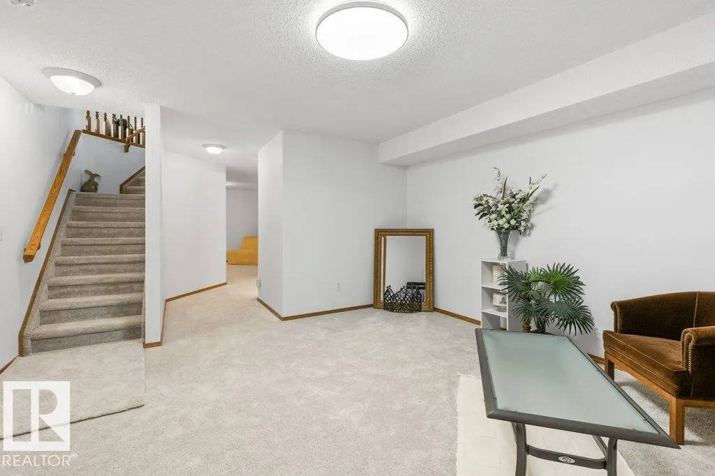 3 POIRIER Avenue