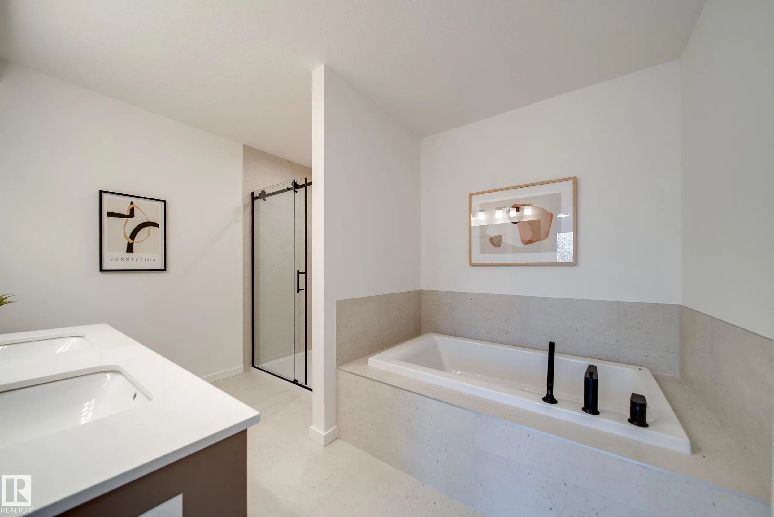 1304 RUTHERFORD Road