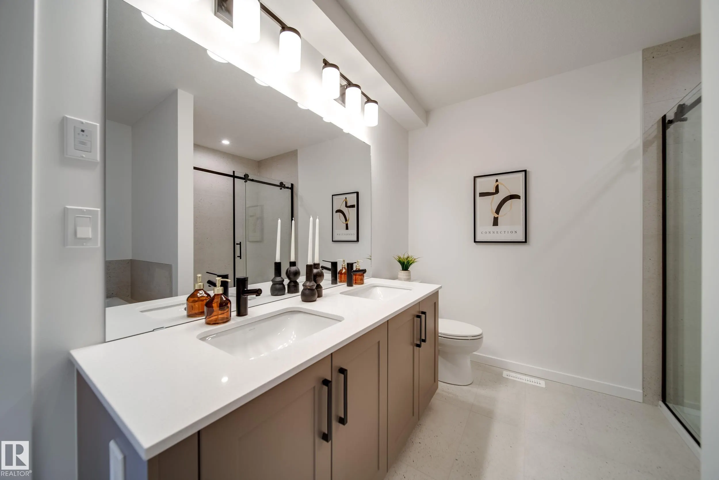 1304 RUTHERFORD Road