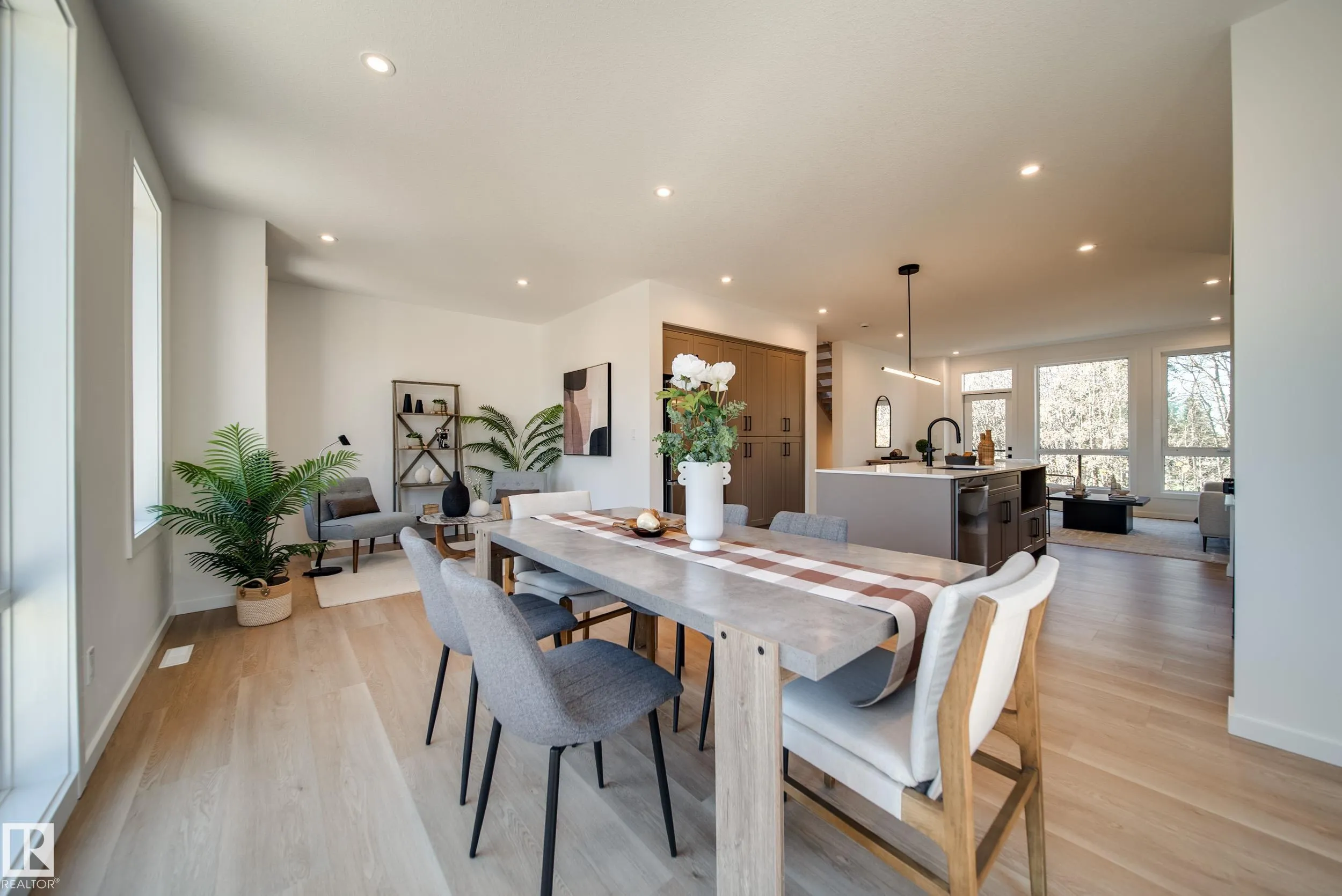 1304 RUTHERFORD Road