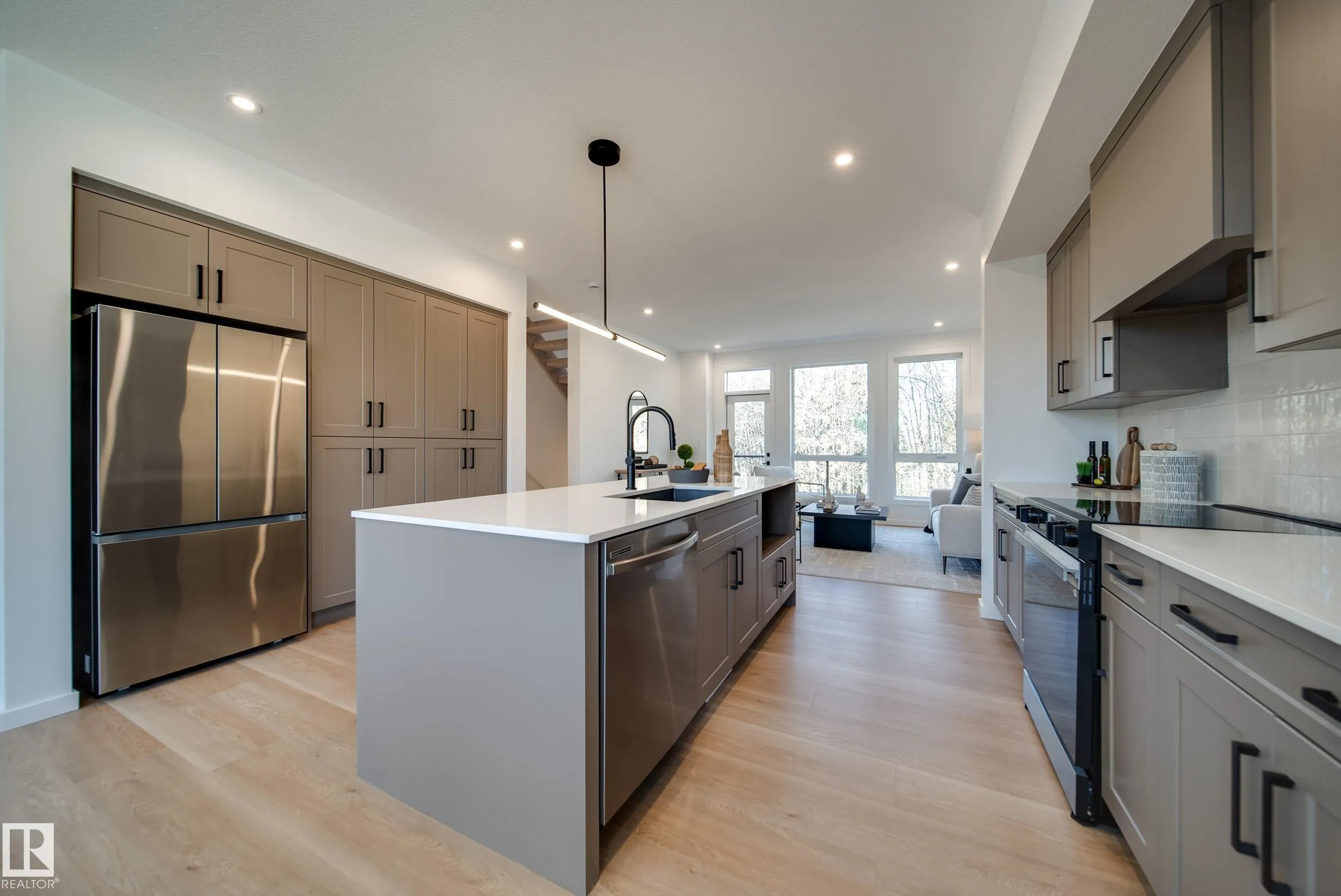 1304 RUTHERFORD Road