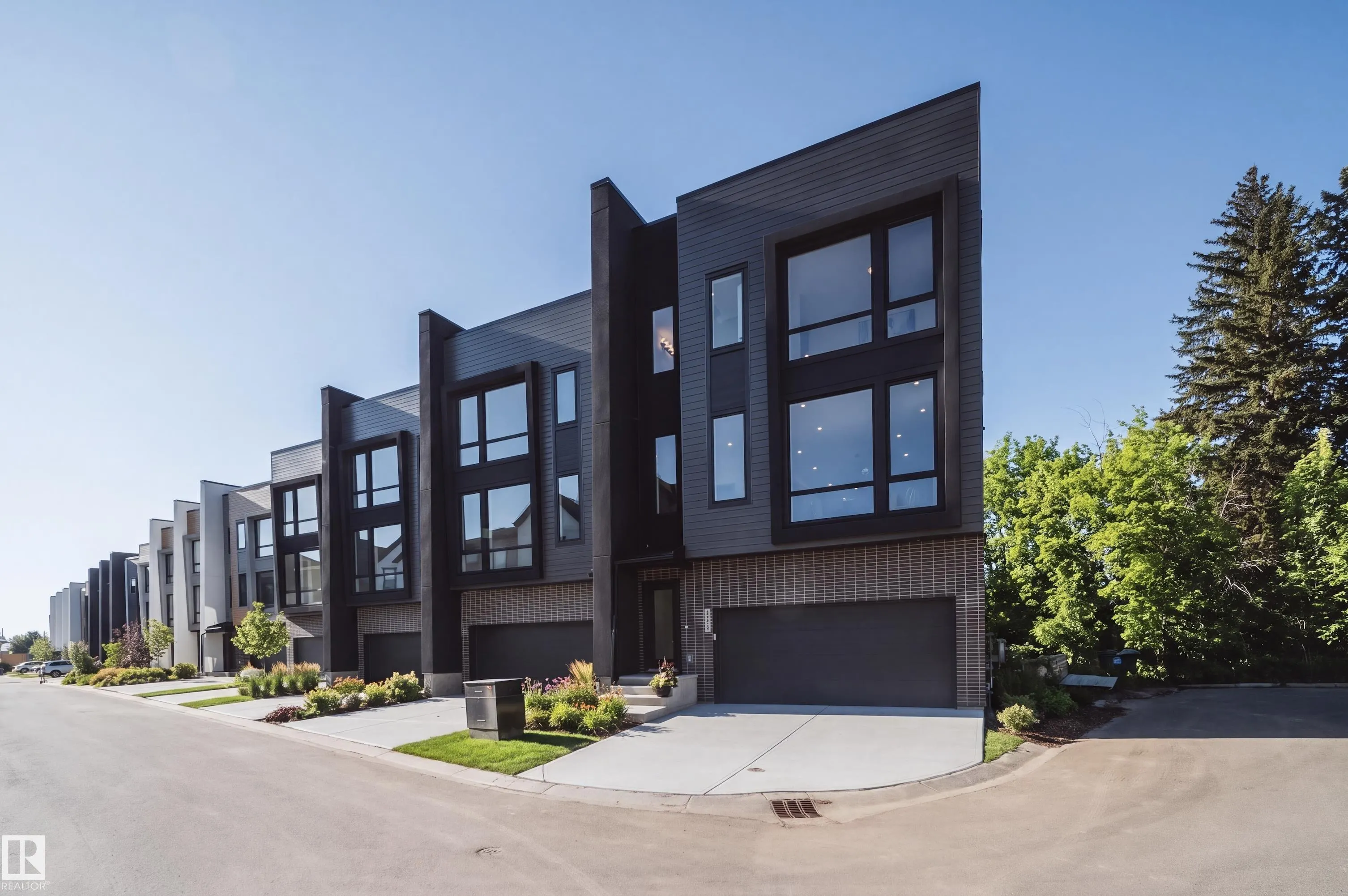 1304 RUTHERFORD Road