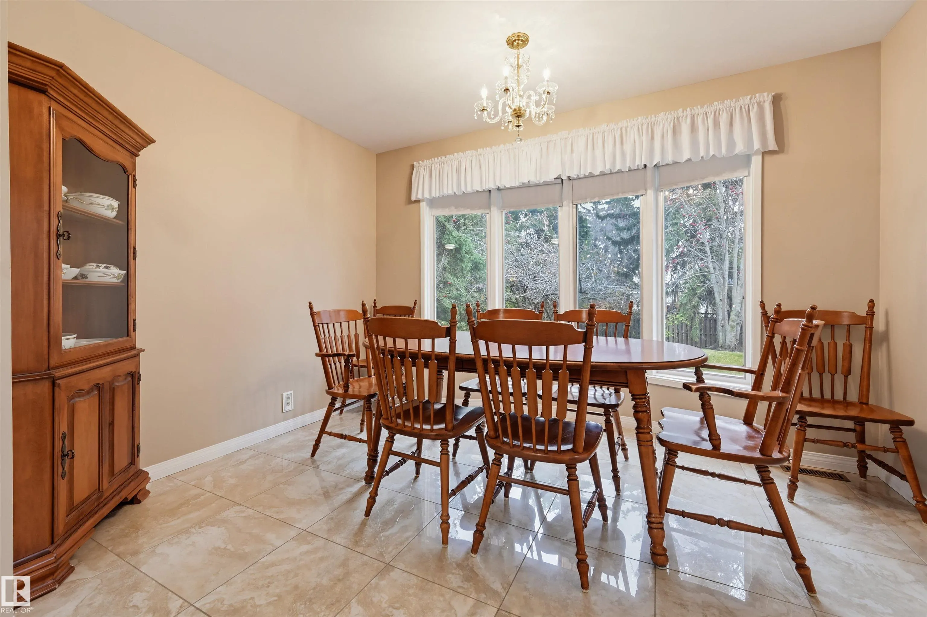 88 QUESNELL Road