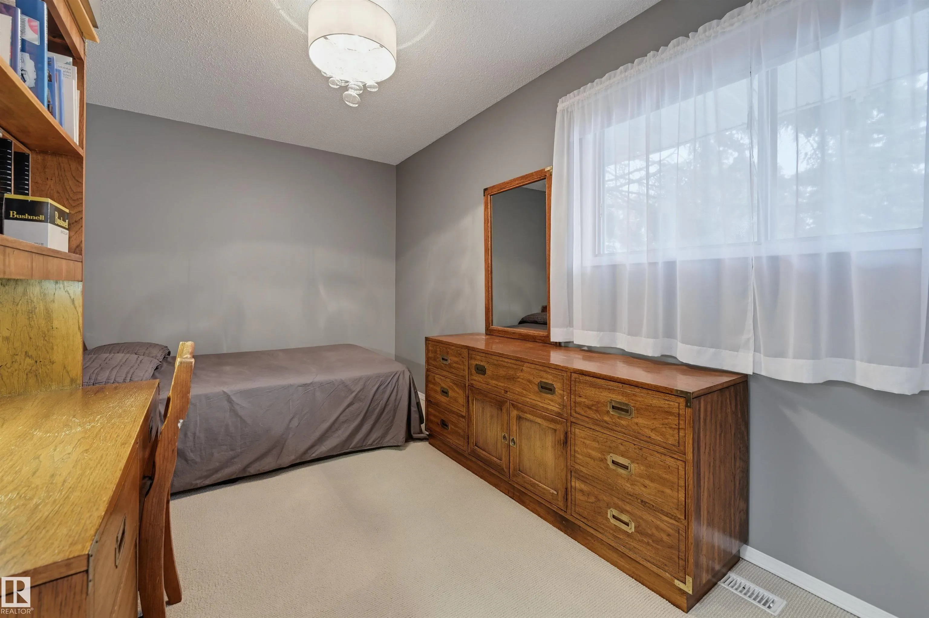 88 QUESNELL Road