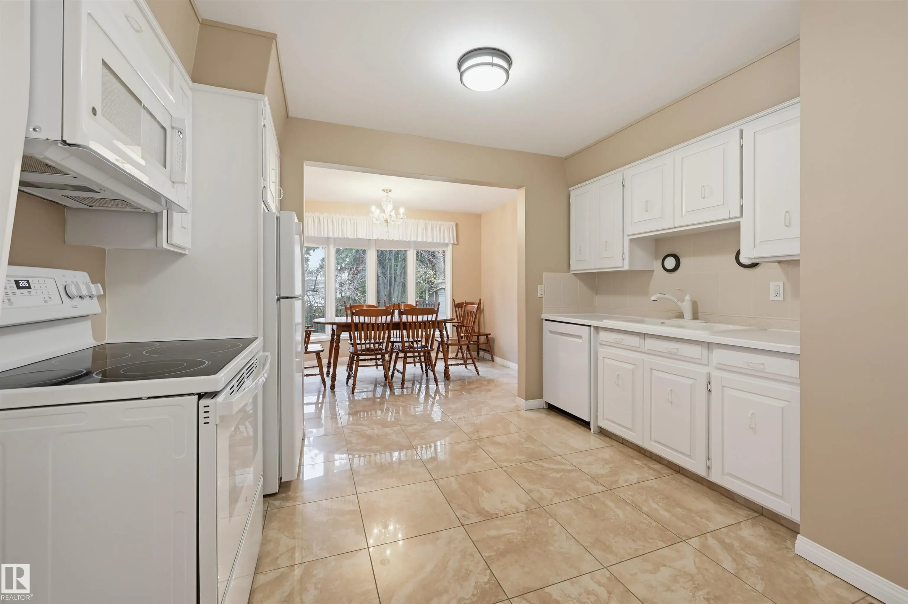 88 QUESNELL Road