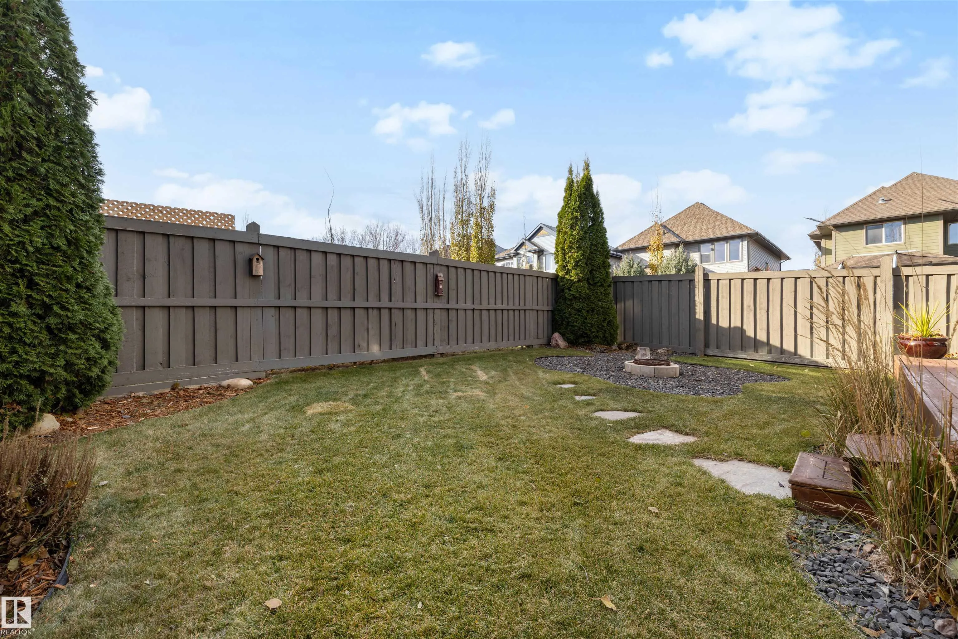 507 ADAMS Way