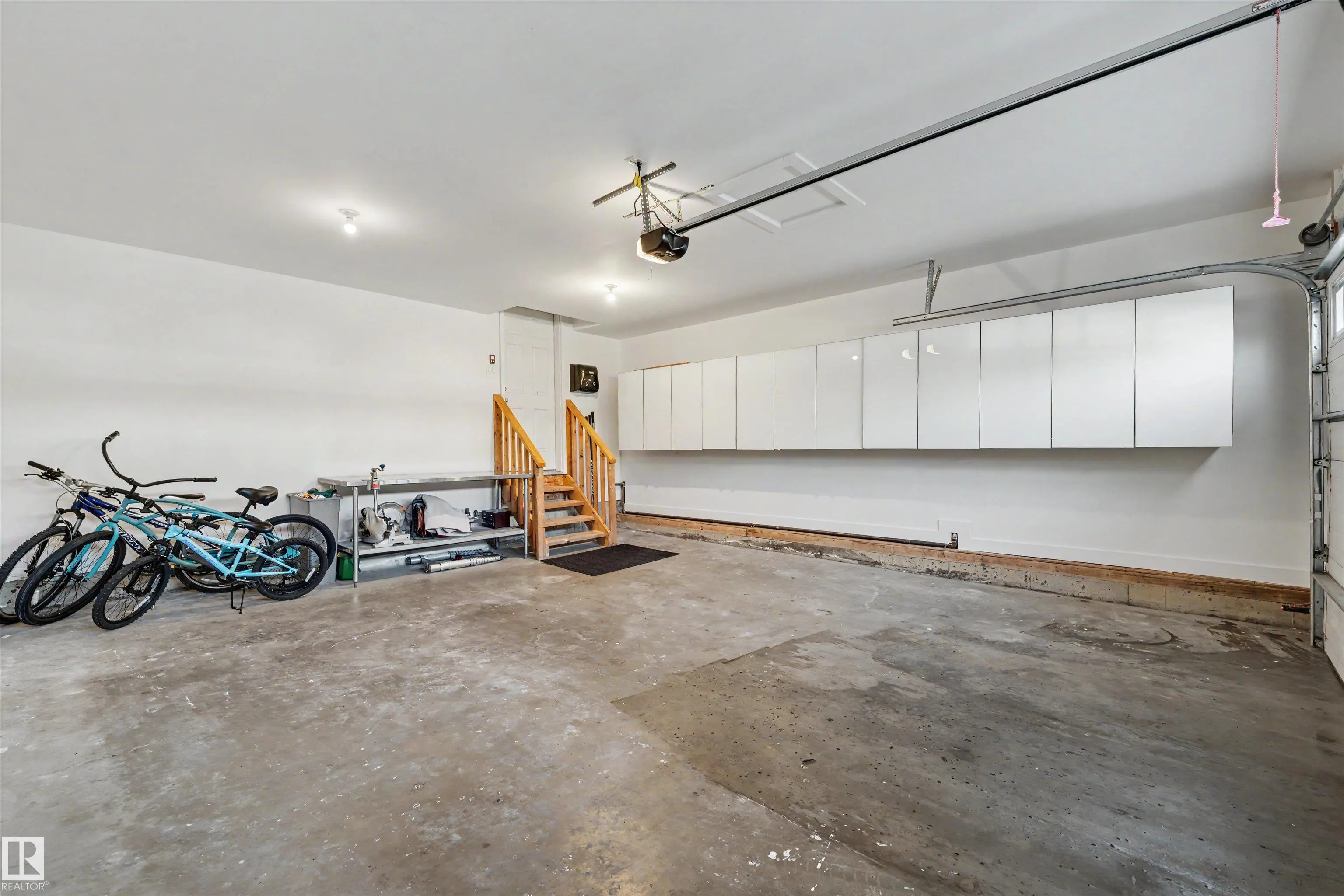 507 ADAMS Way
