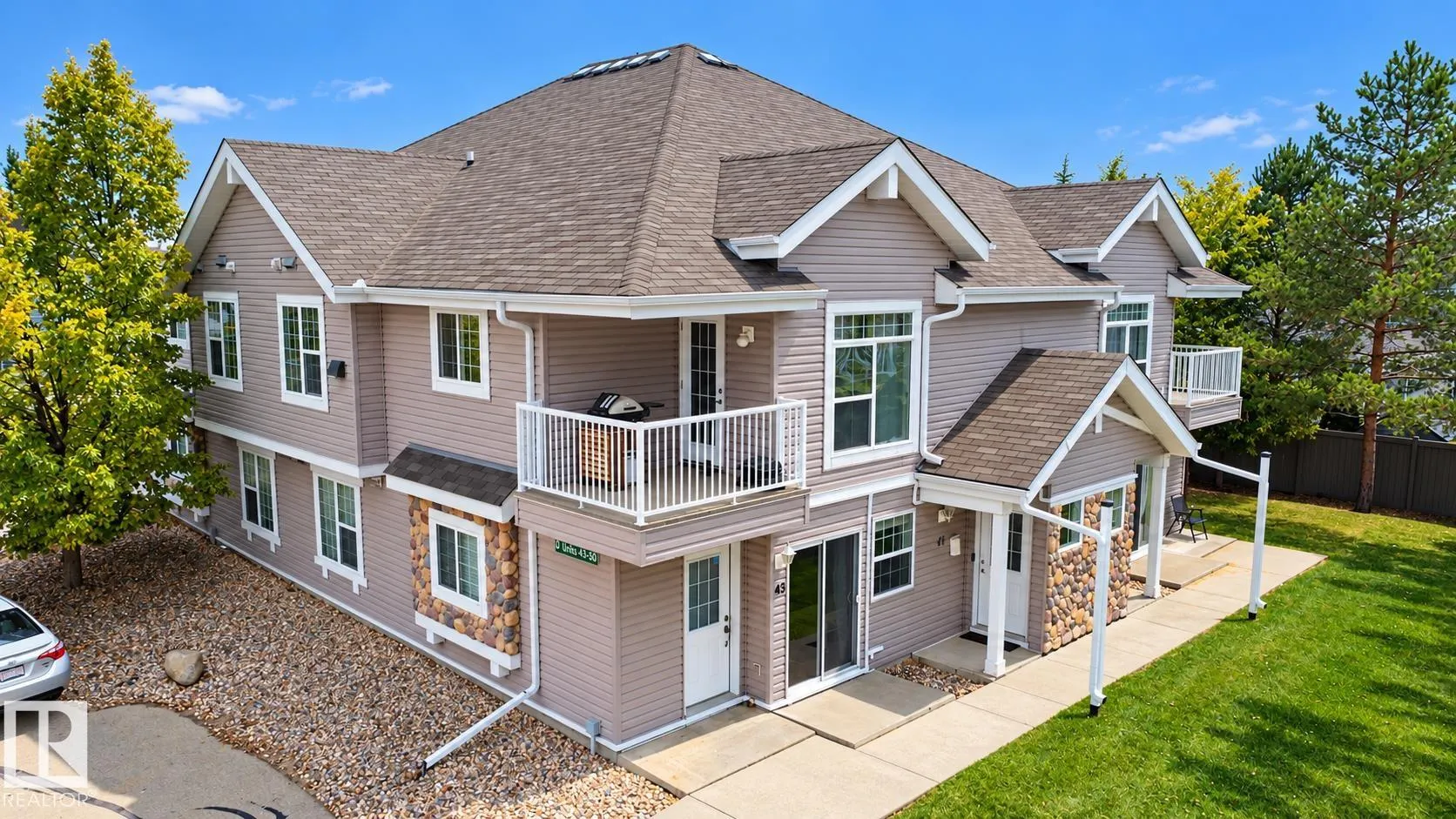 150 EDWARDS Drive