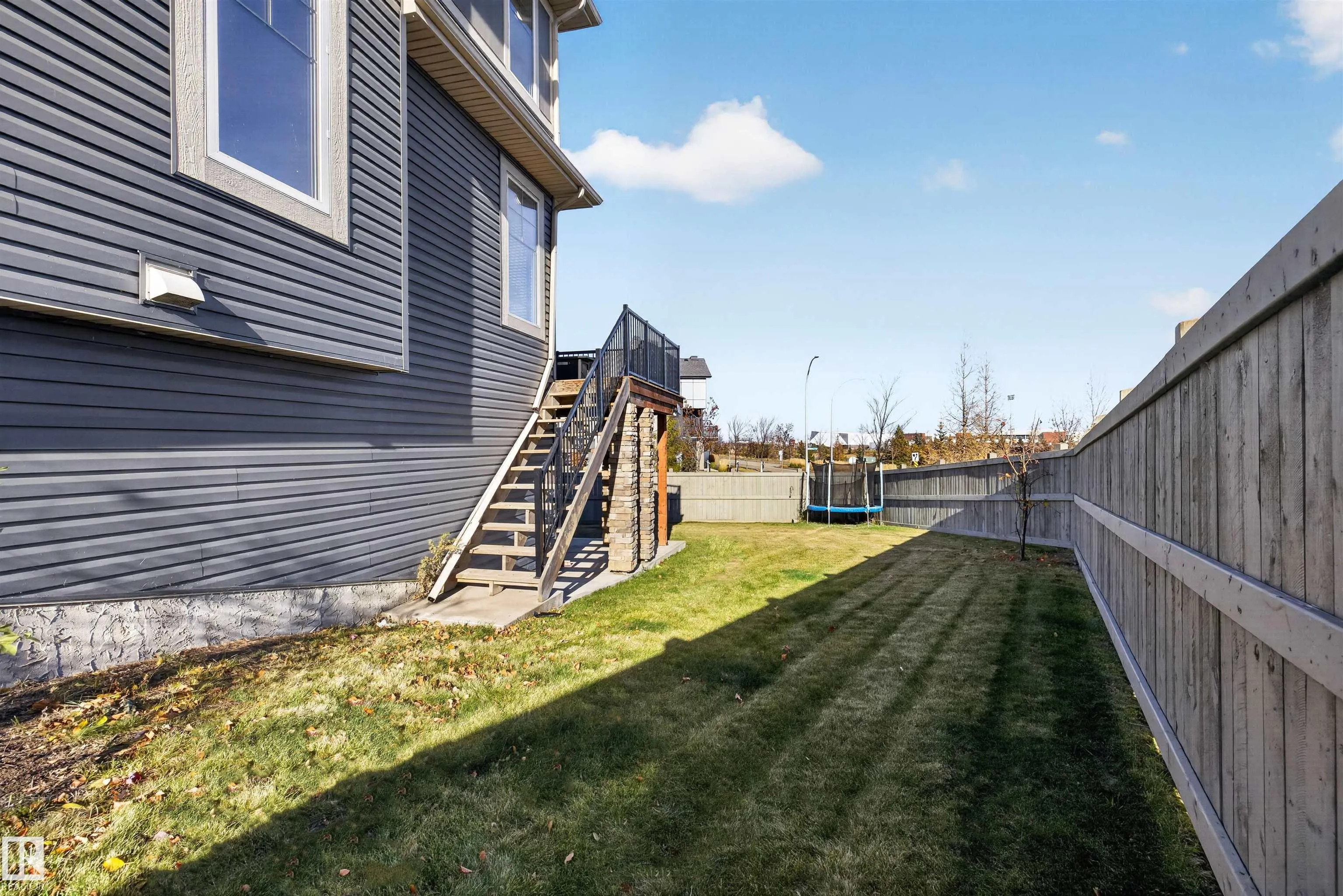 80 AINSLEY Way