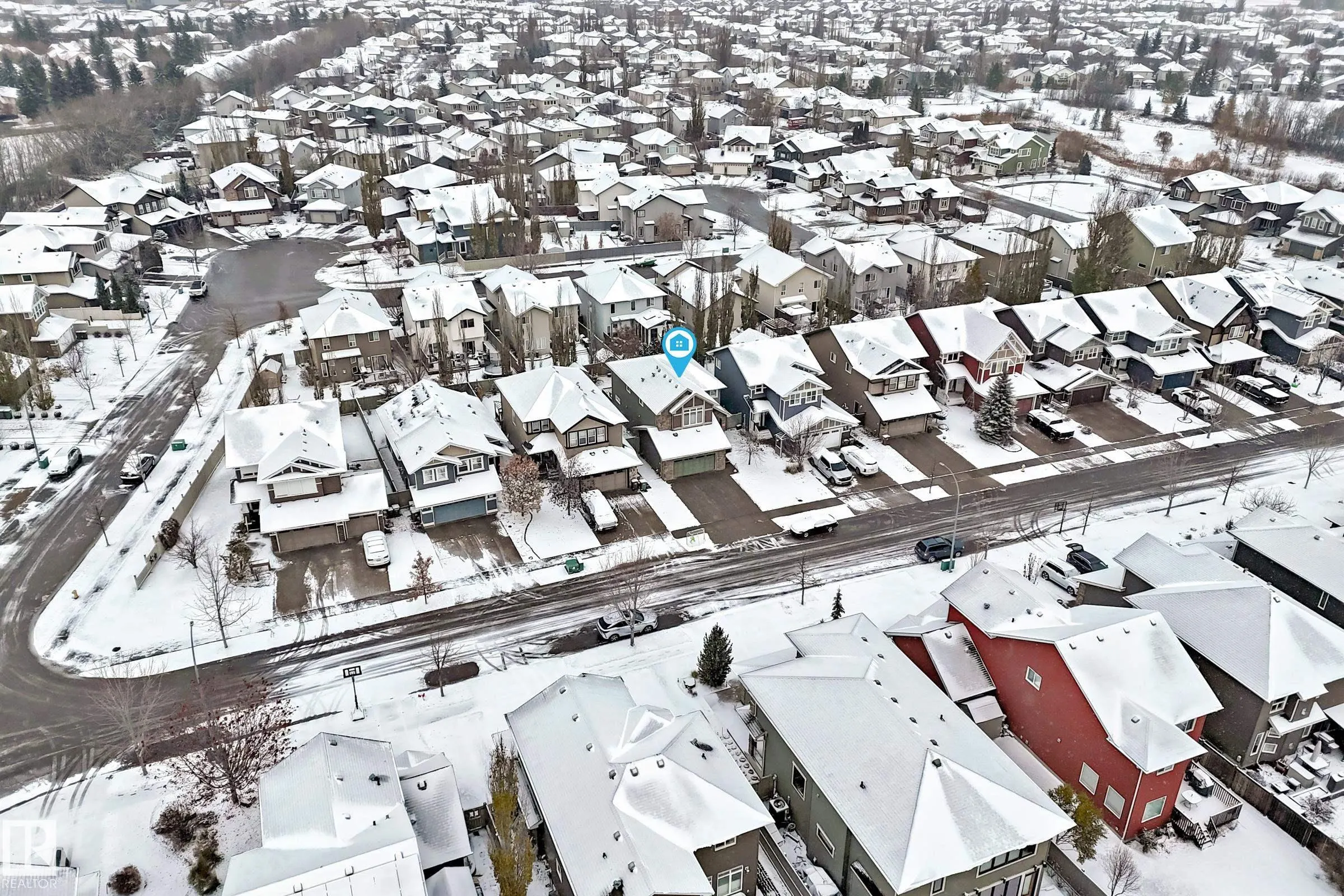 94 ELLINGTON Crescent