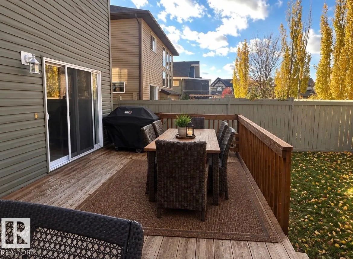 94 ELLINGTON Crescent